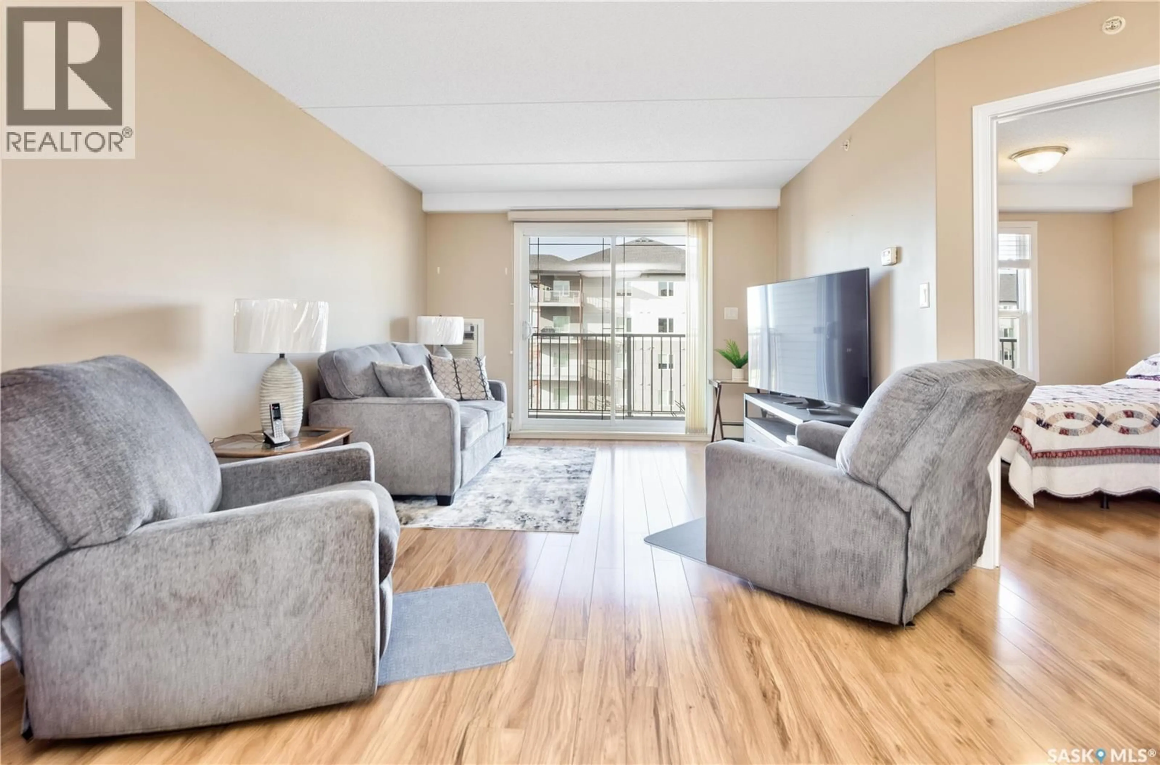 Living room with furniture, unknown for 305 - 2781 WOODBRIDGE DRIVE, Prince Albert Saskatchewan S6V3Z9