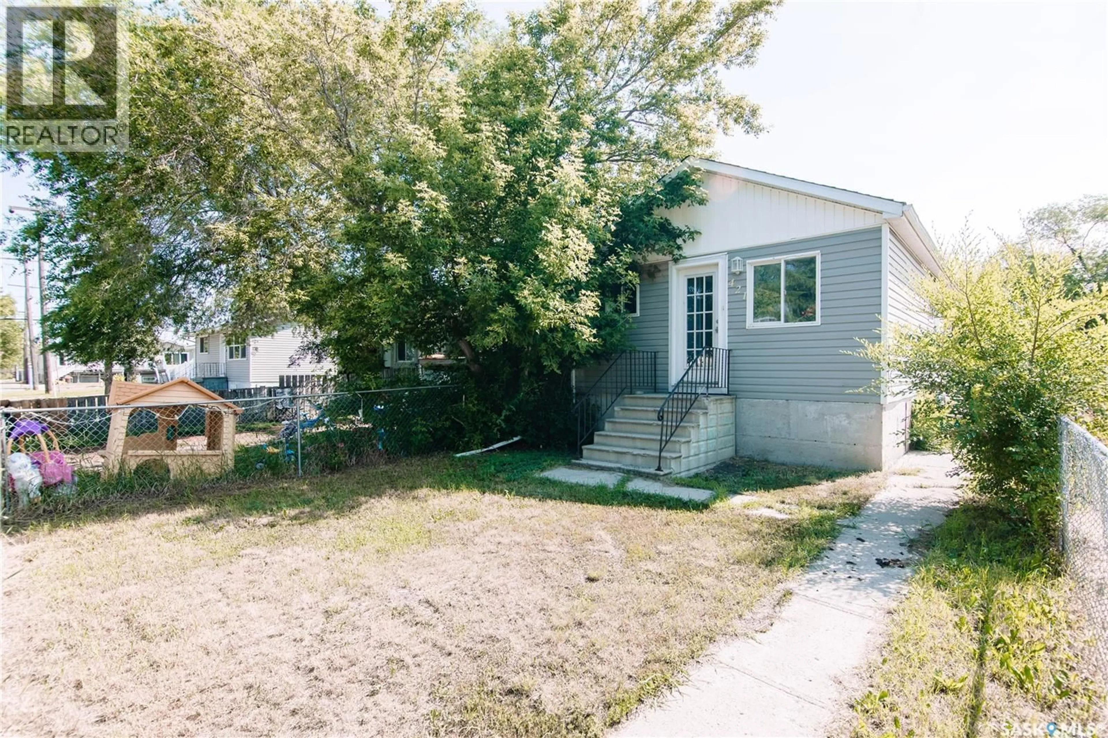 Unknown for 421 ALEXANDRA STREET, Regina Saskatchewan S4R4W6