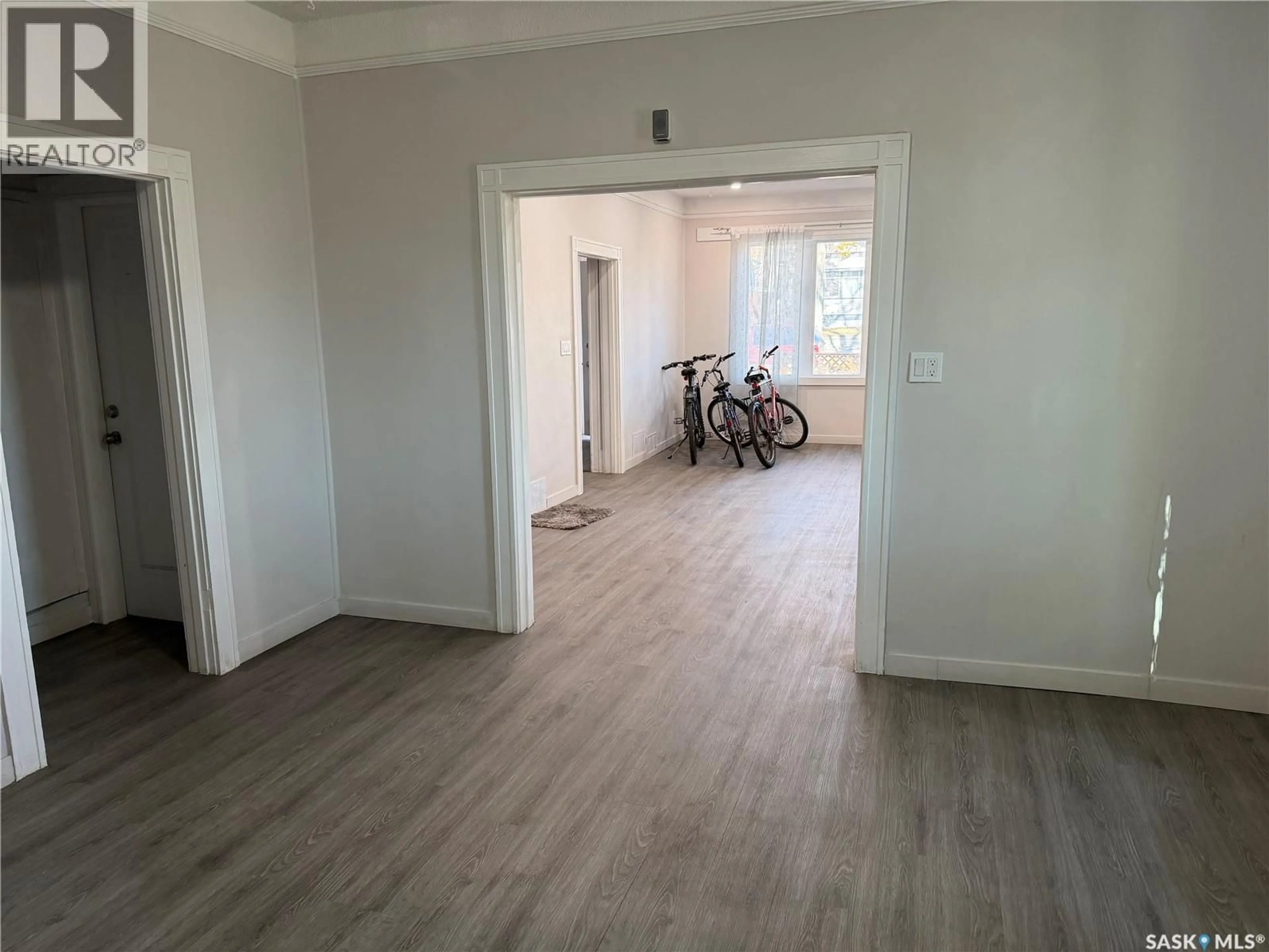 A pic of a room for 101 28TH STREET, Saskatoon Saskatchewan S7L0K1