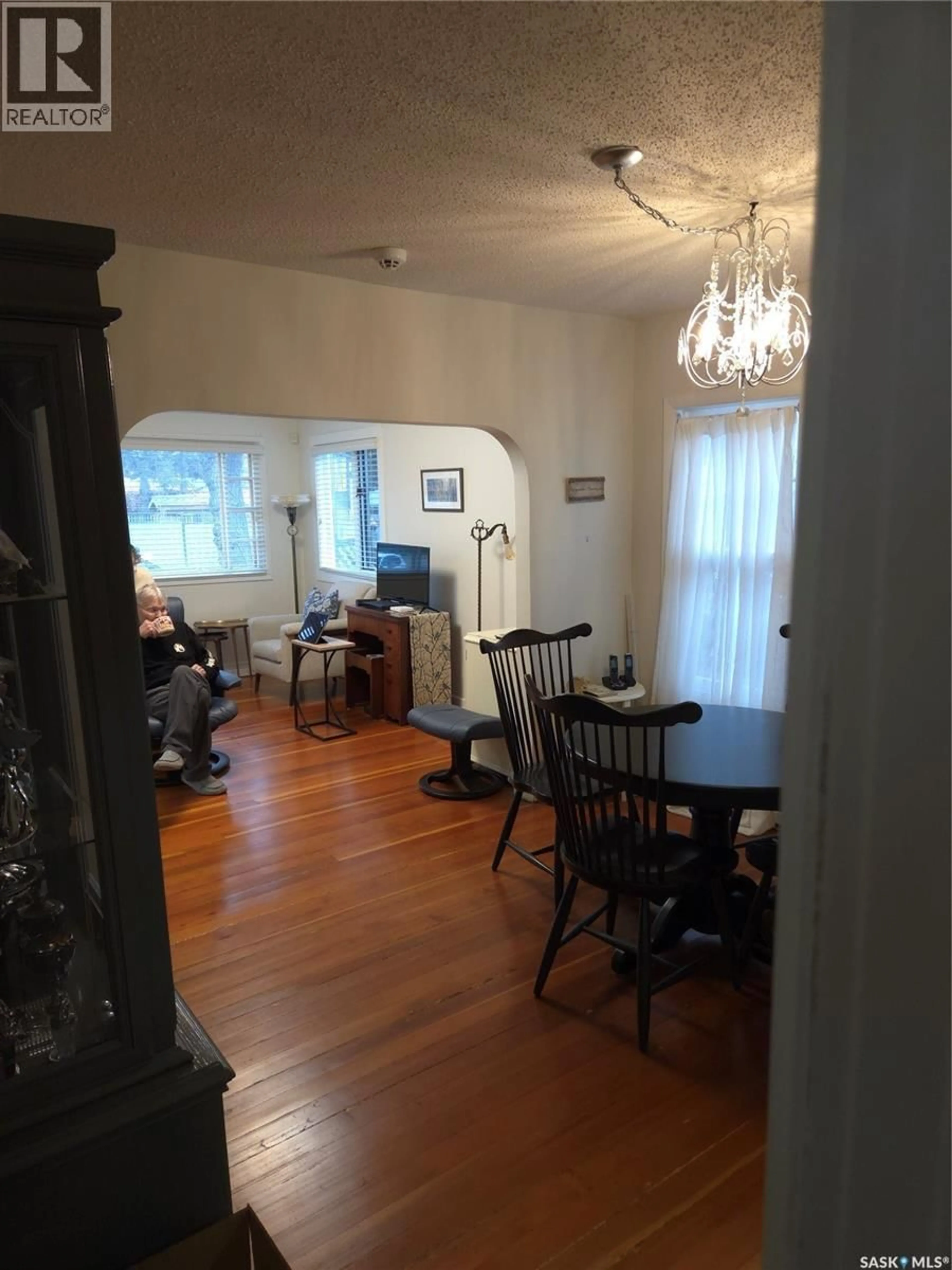 Dining room, unknown for 505 F AVENUE, Saskatoon Saskatchewan S7L1W2