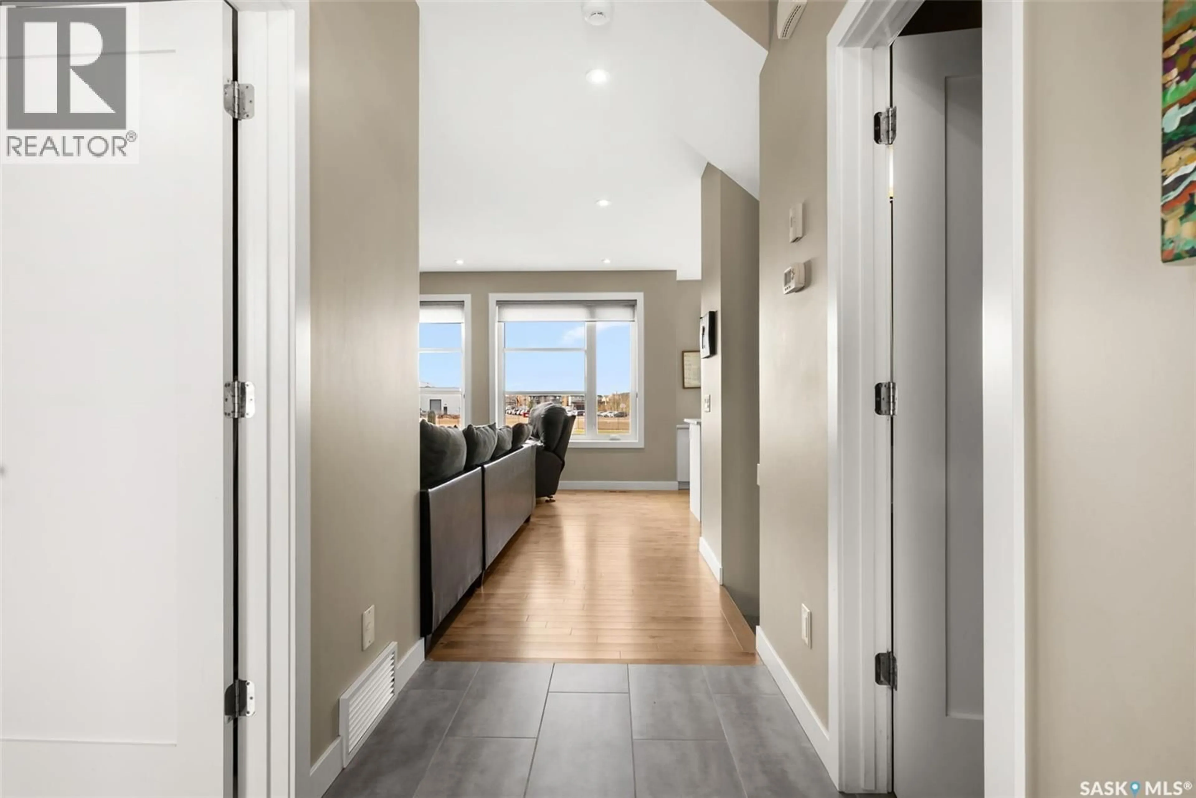 Indoor entryway for 18 PRINCETON DRIVE, White City Saskatchewan S4L0C8