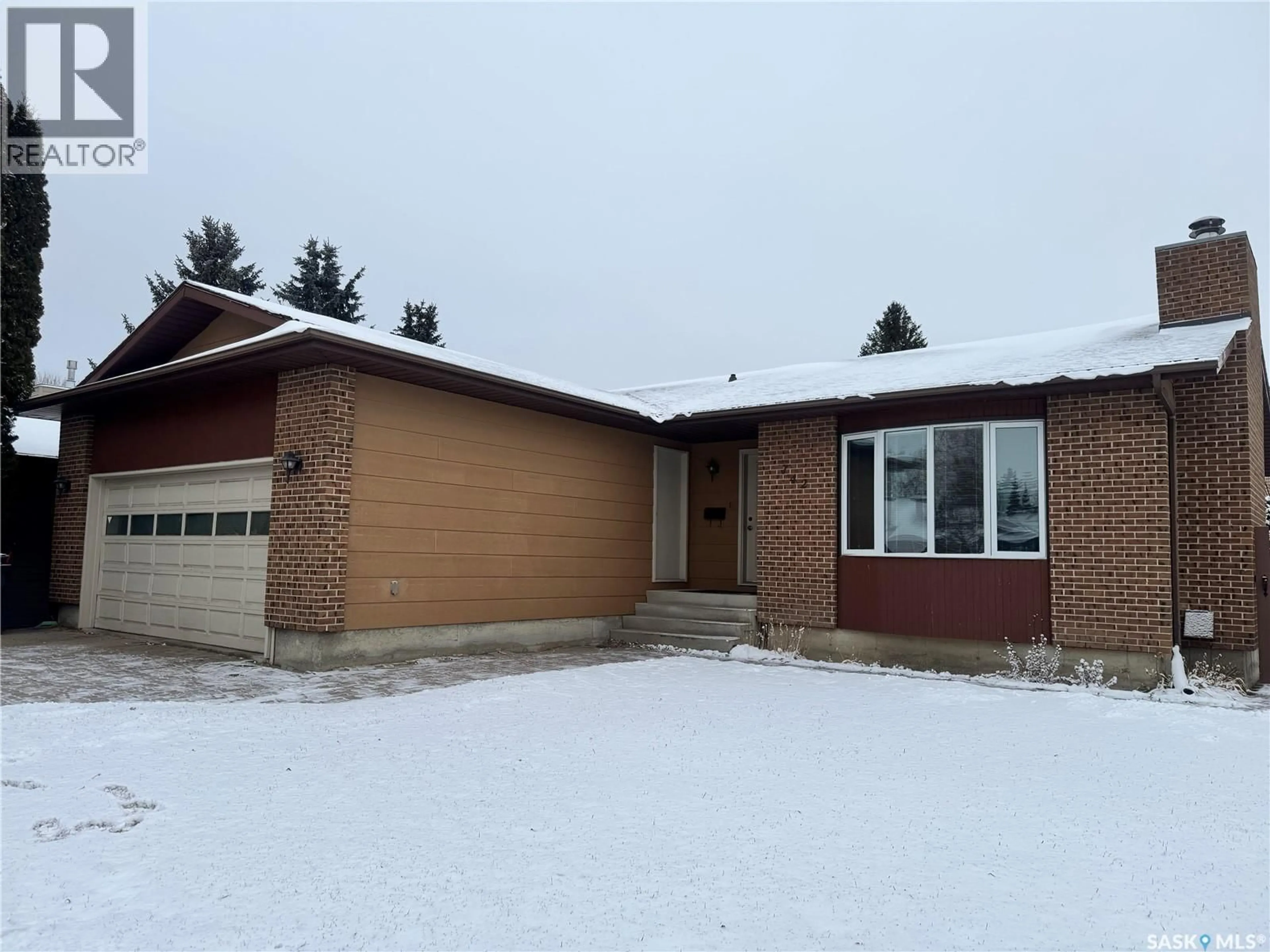 Home with brick exterior material, street for 742 WOLLASTON COURT, Saskatoon Saskatchewan S7J4E5