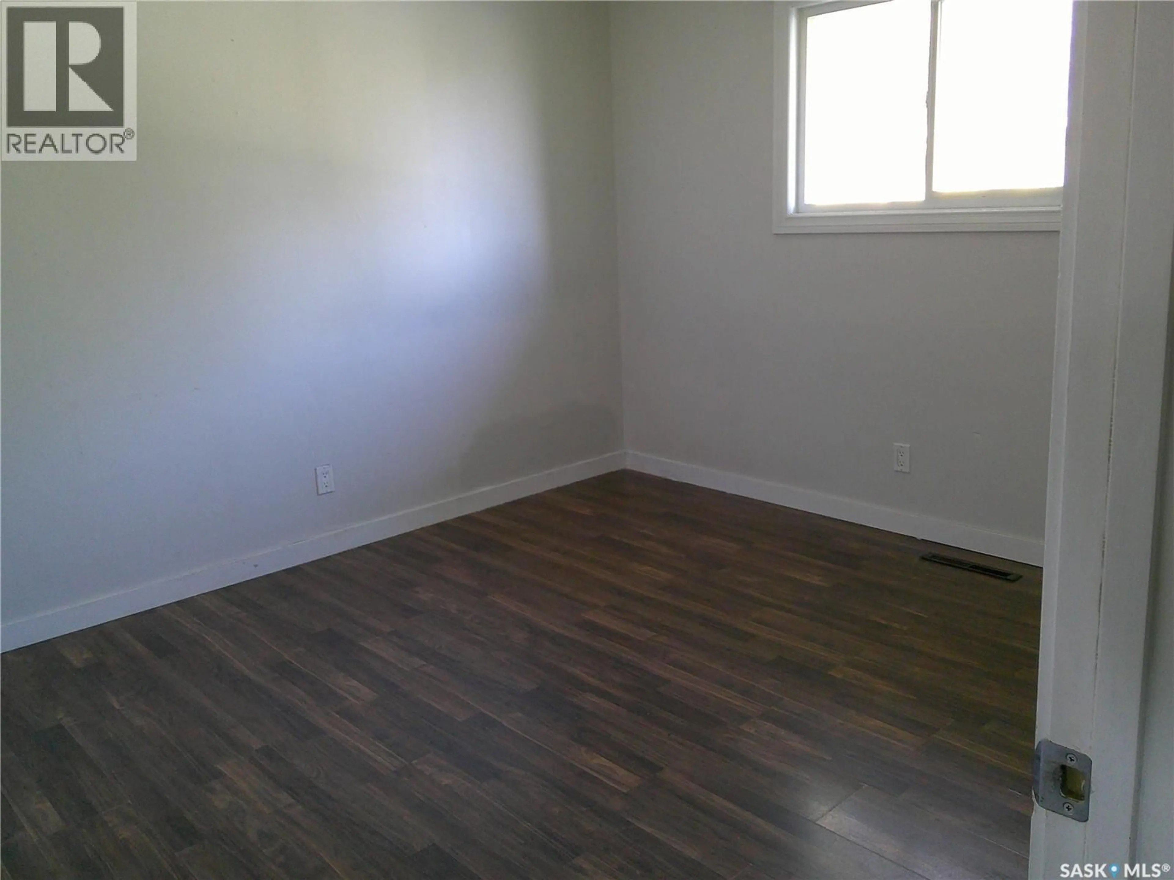 A pic of a room for 764 ELPHINSTONE STREET, Regina Saskatchewan V1E2C3