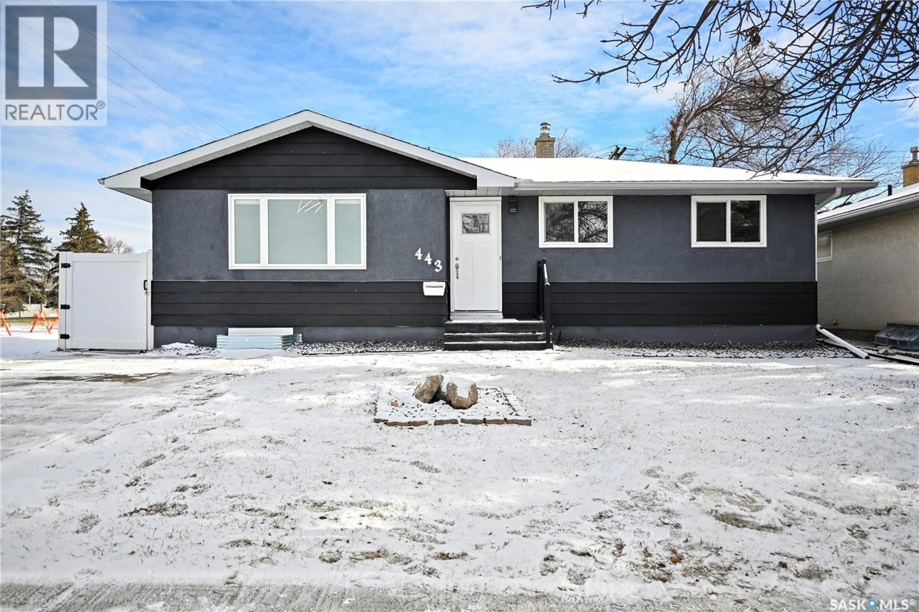 Home with vinyl exterior material, street for 443 ARGYLE STREET, Regina Saskatchewan S4R4C9