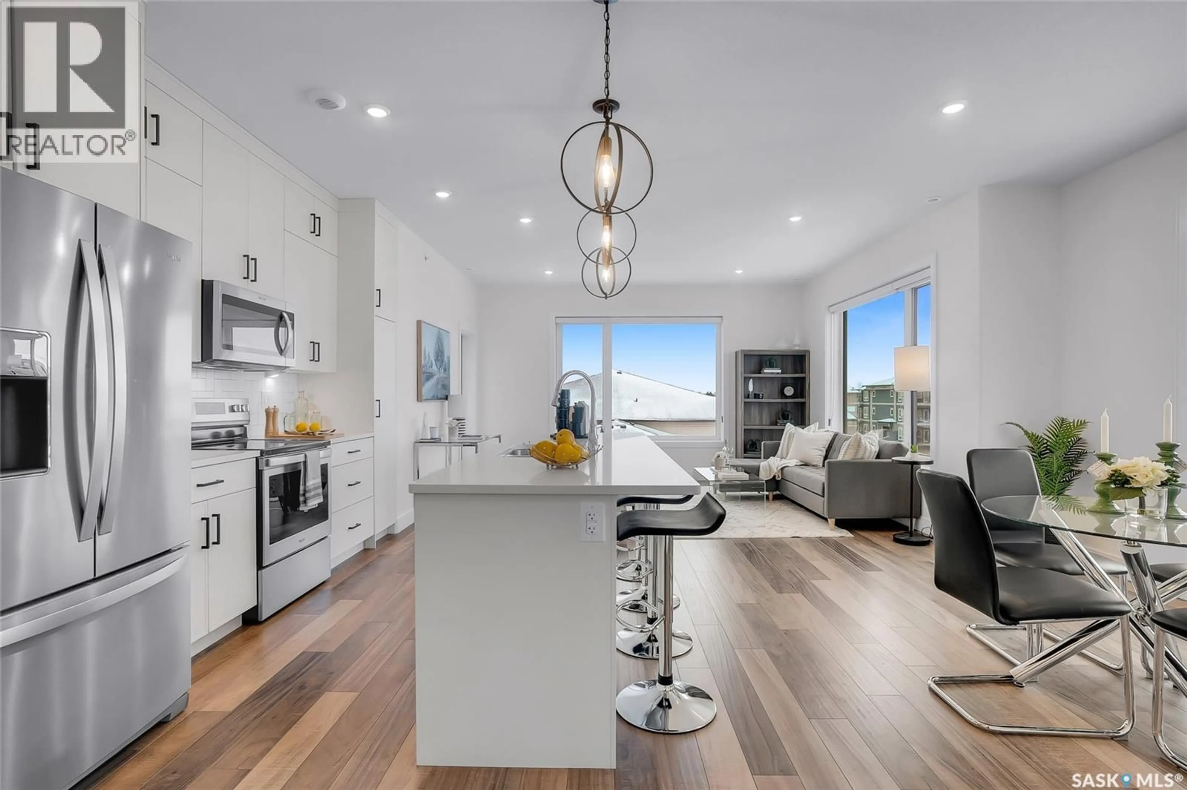 Open concept kitchen, unknown for 105 - 300 WILLIS CRESCENT, Saskatoon Saskatchewan S7T0Z3