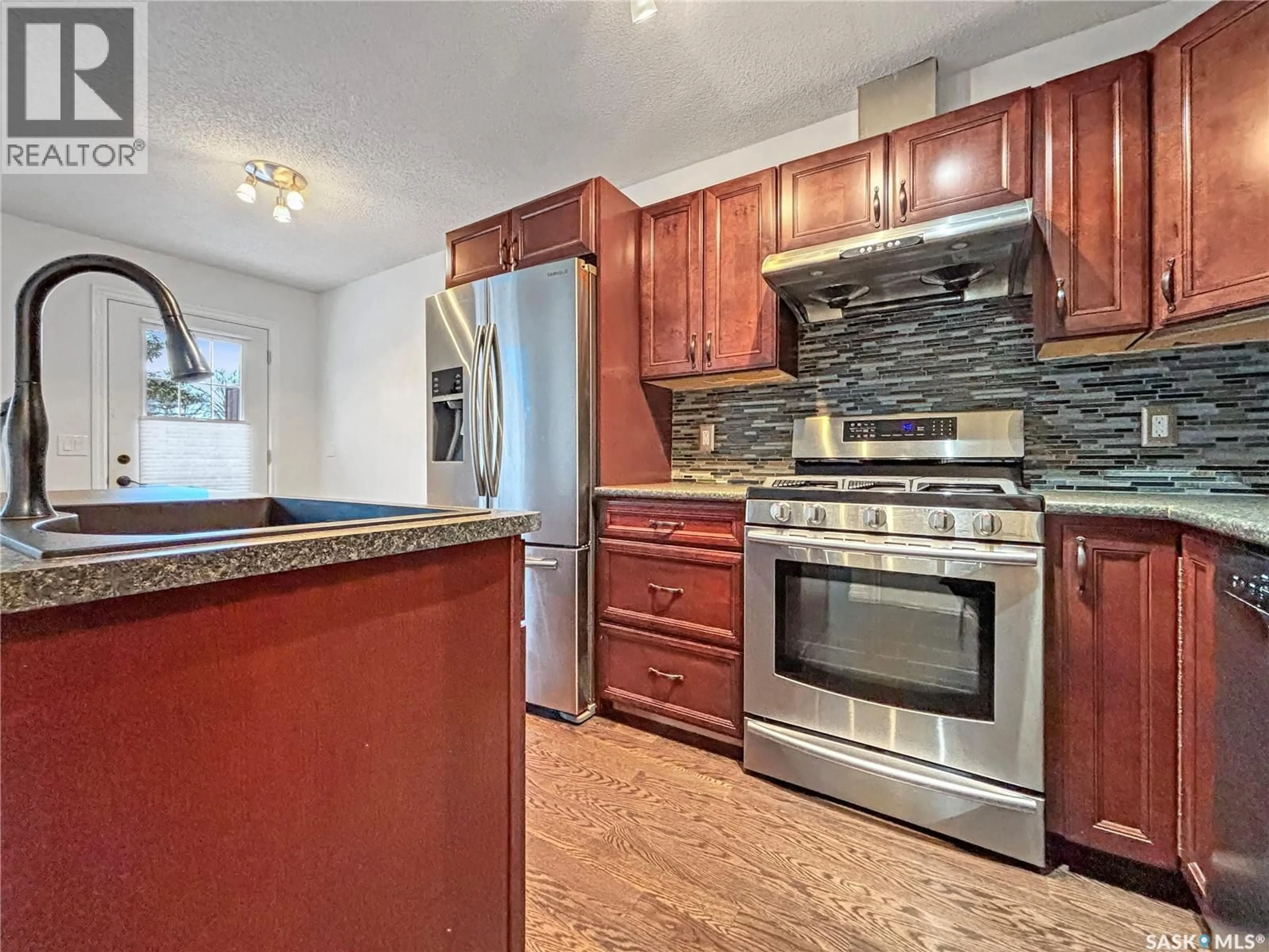 Open concept kitchen, unknown for 1209 EDWARD AVENUE, Saskatoon Saskatchewan S7K3A9