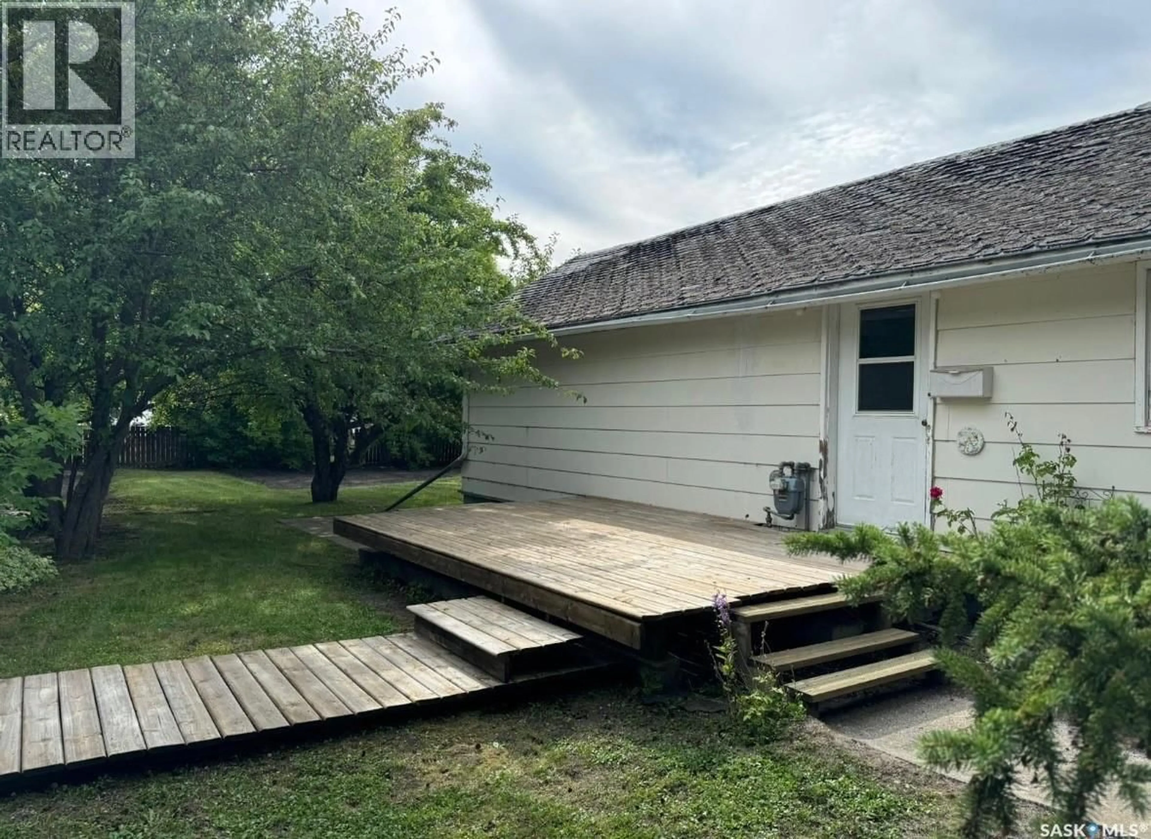 Patio, unknown for 75 HORKOFF AVENUE, Wadena Saskatchewan S0A4J0