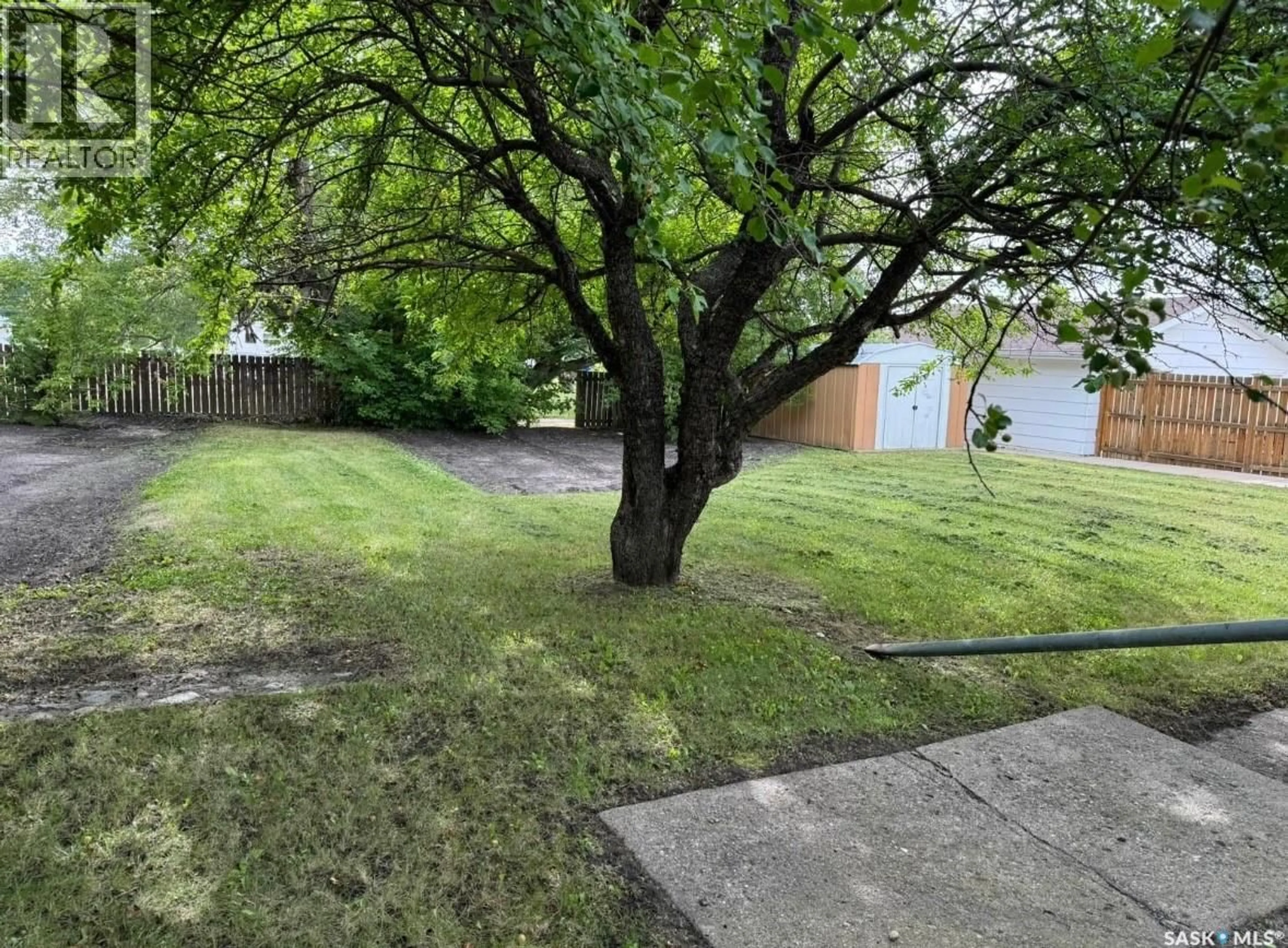 A pic from outside/outdoor area/front of a property/back of a property/a pic from drone, street for 75 HORKOFF AVENUE, Wadena Saskatchewan S0A4J0