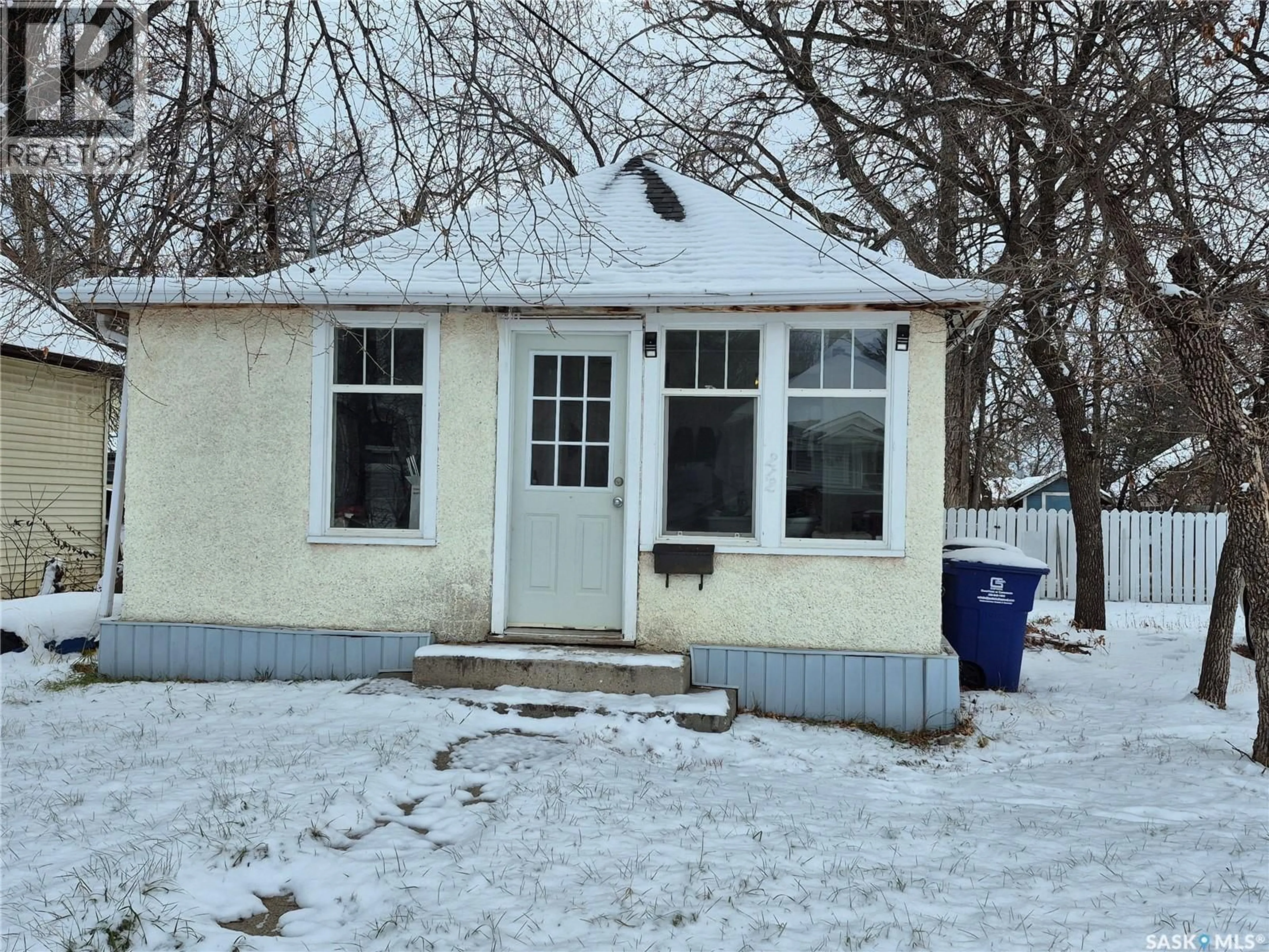 Shed for 212 7TH STREET, Weyburn Saskatchewan S4H1C4