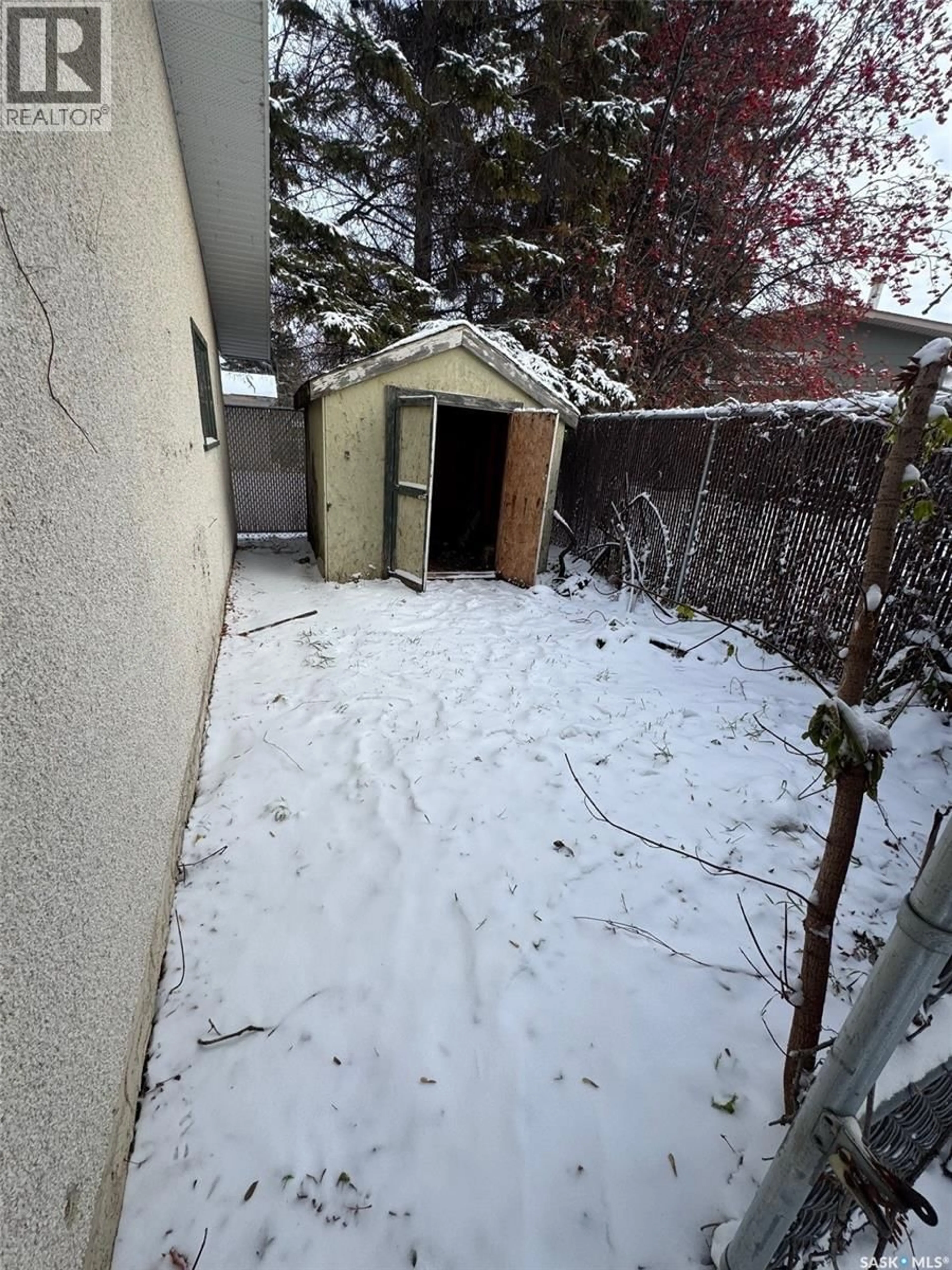 Shed for 565 32ND STREET, Prince Albert Saskatchewan S6V6B7