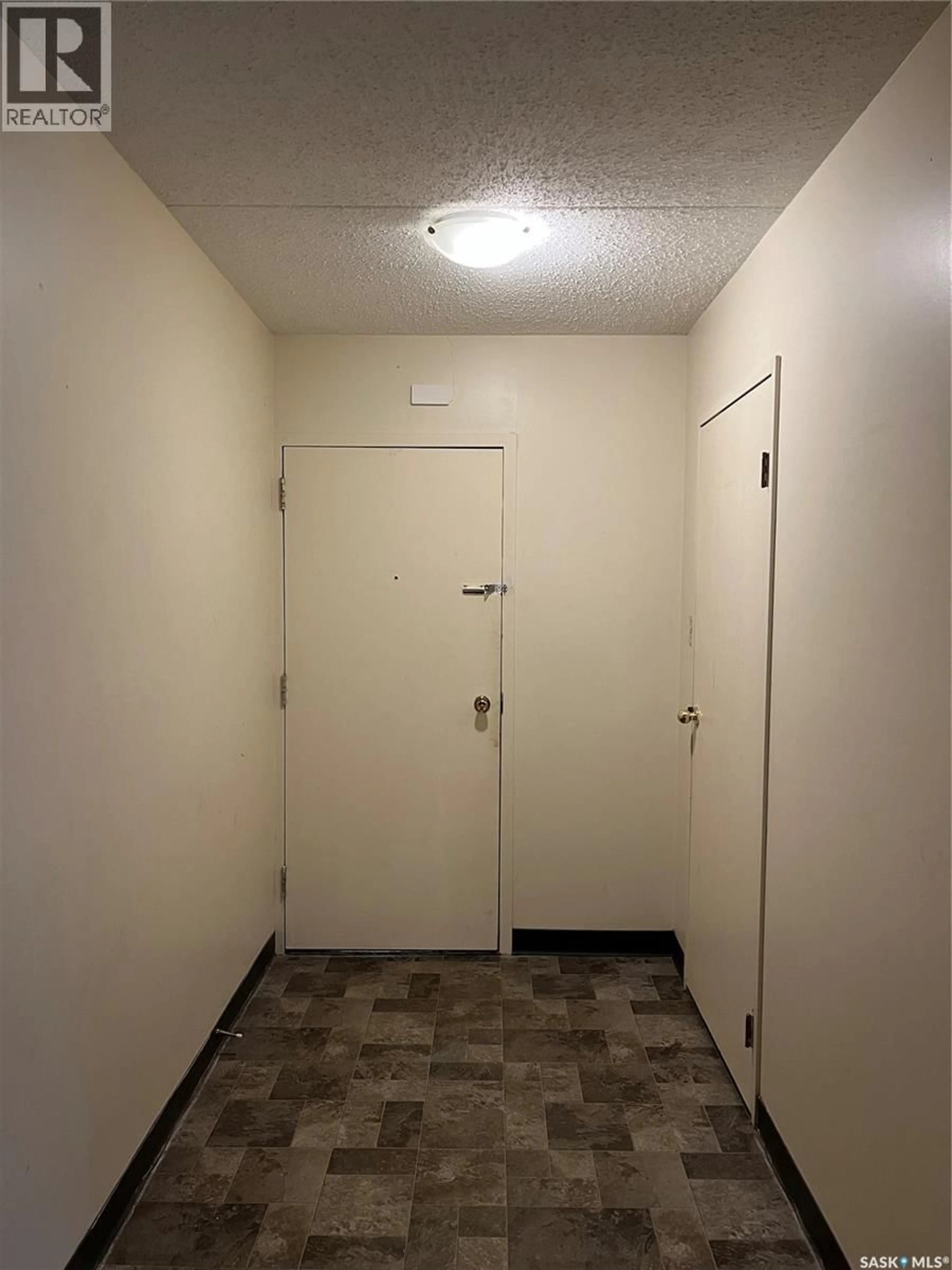 A pic of a room for 27 - 14 CENTENNIAL STREET, Regina Saskatchewan S4S6P8