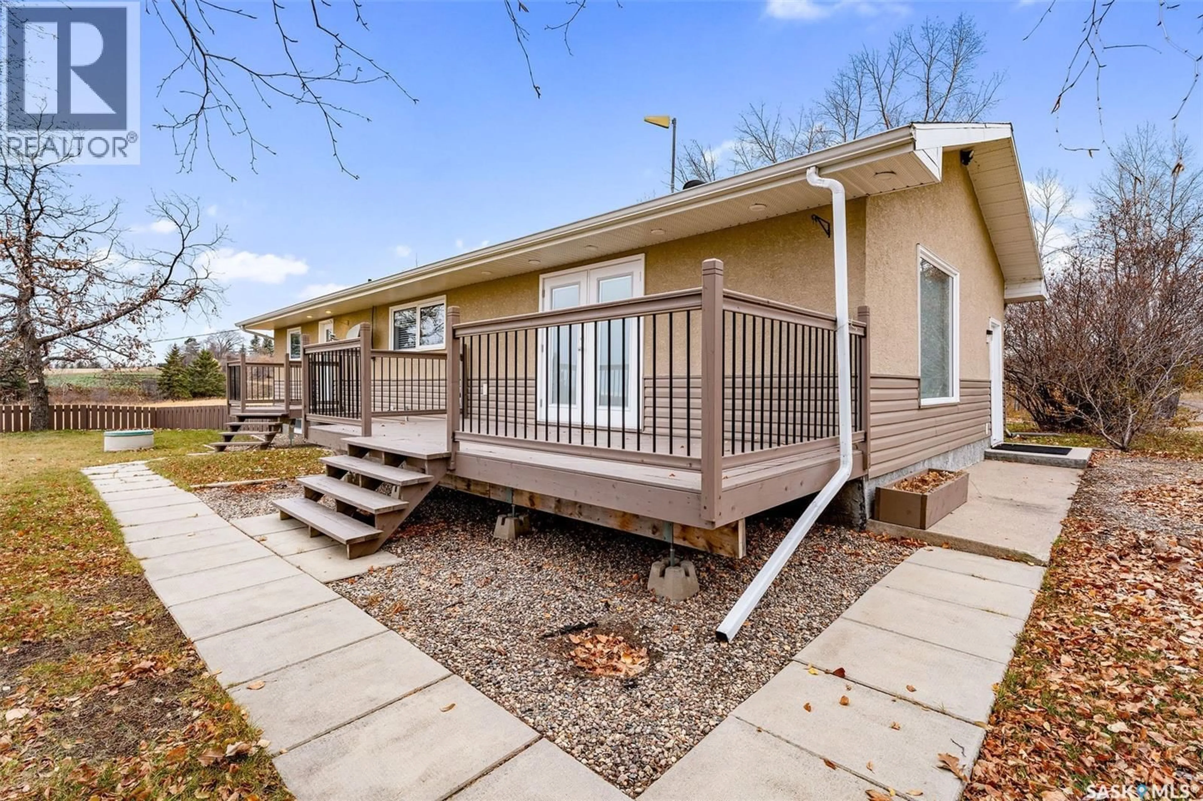 Home with vinyl exterior material, unknown for Acreage - 15108 HIGHWAY 302 EAST, Prince Albert Rm No. 461 Saskatchewan S6V7H8