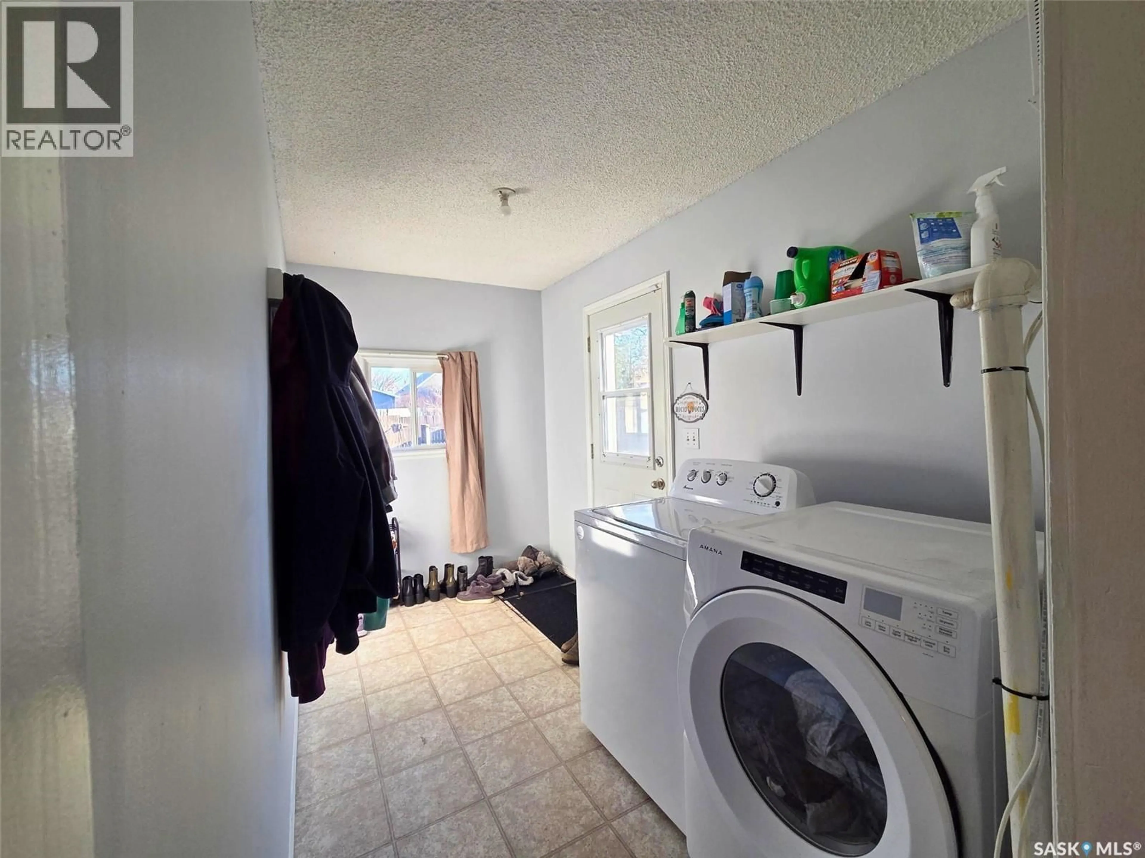 Laundry room for 1662 102ND STREET, North Battleford Saskatchewan S9A1H1