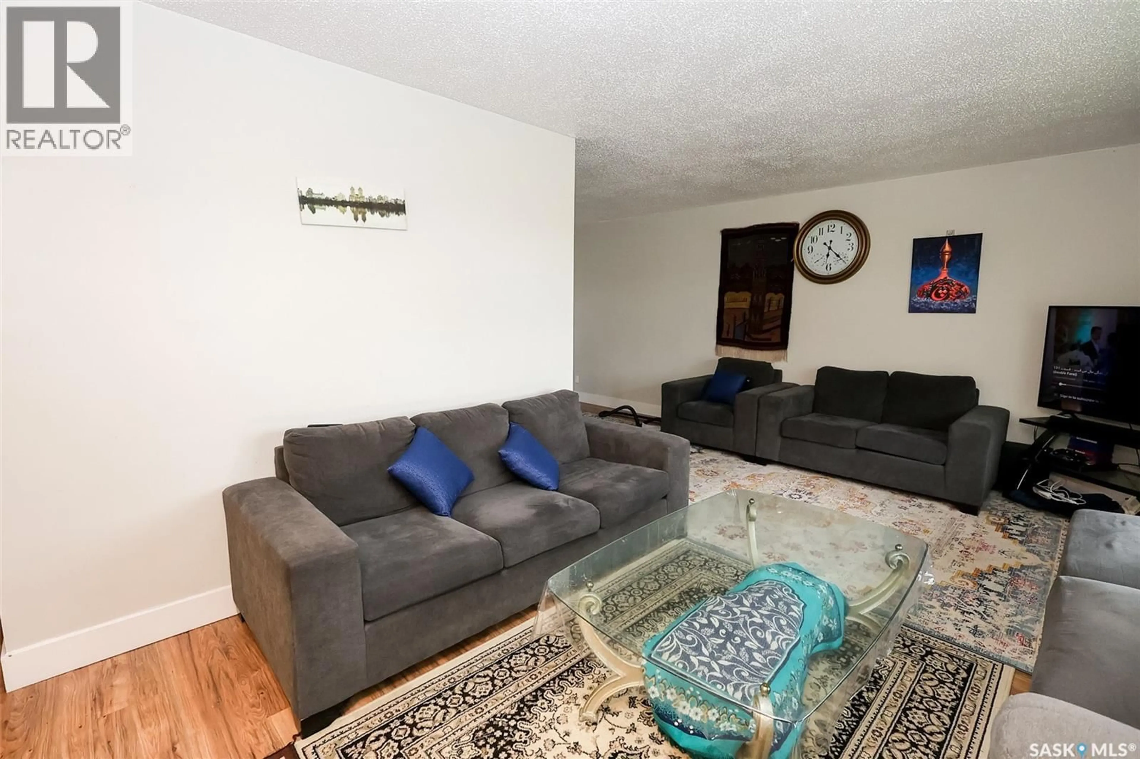 Living room with furniture, unknown for 1614 MCKERCHER DRIVE, Saskatoon Saskatchewan S7H5E1