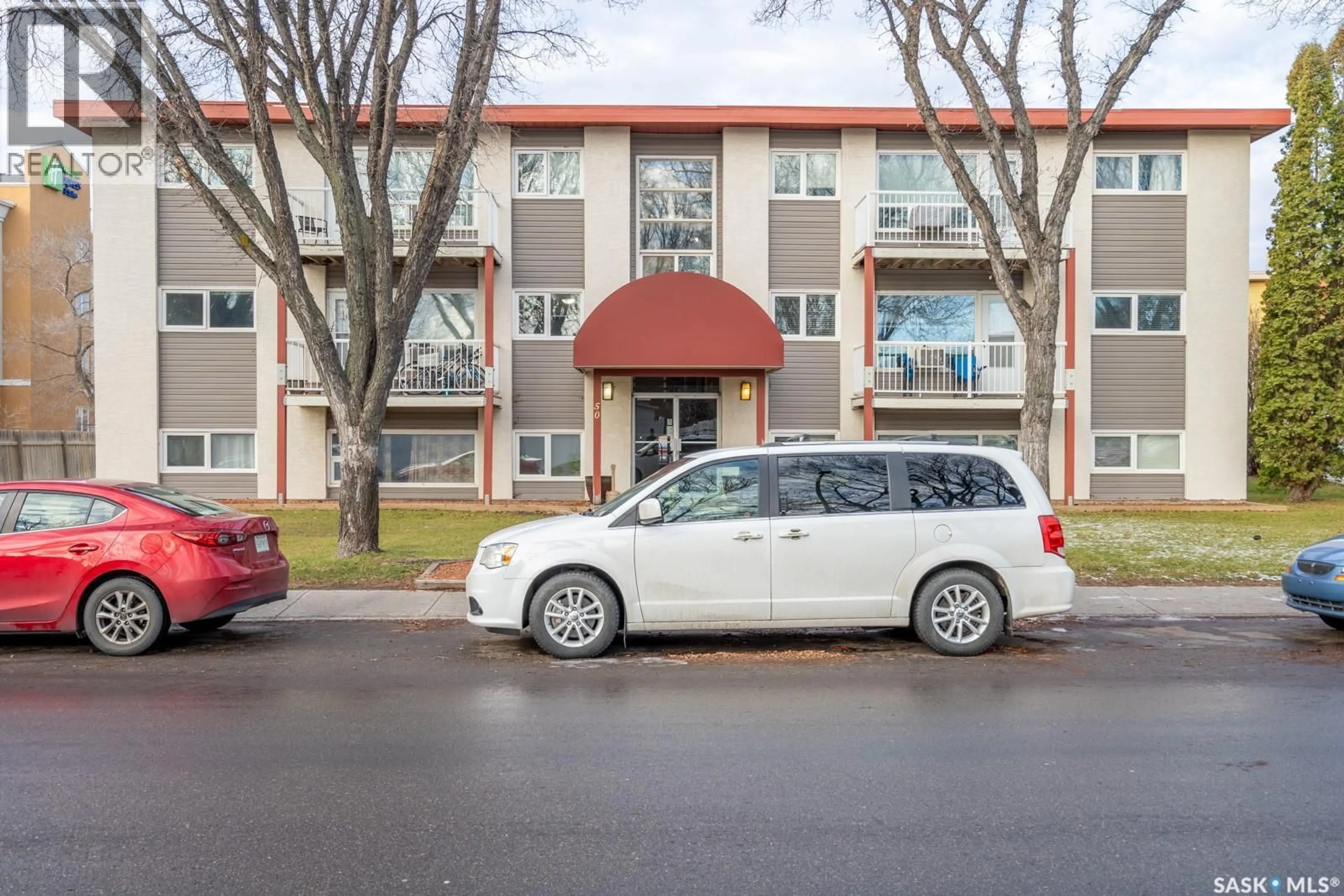 Parking for 12 50 SPENCE STREET, Regina Saskatchewan S4S4H4