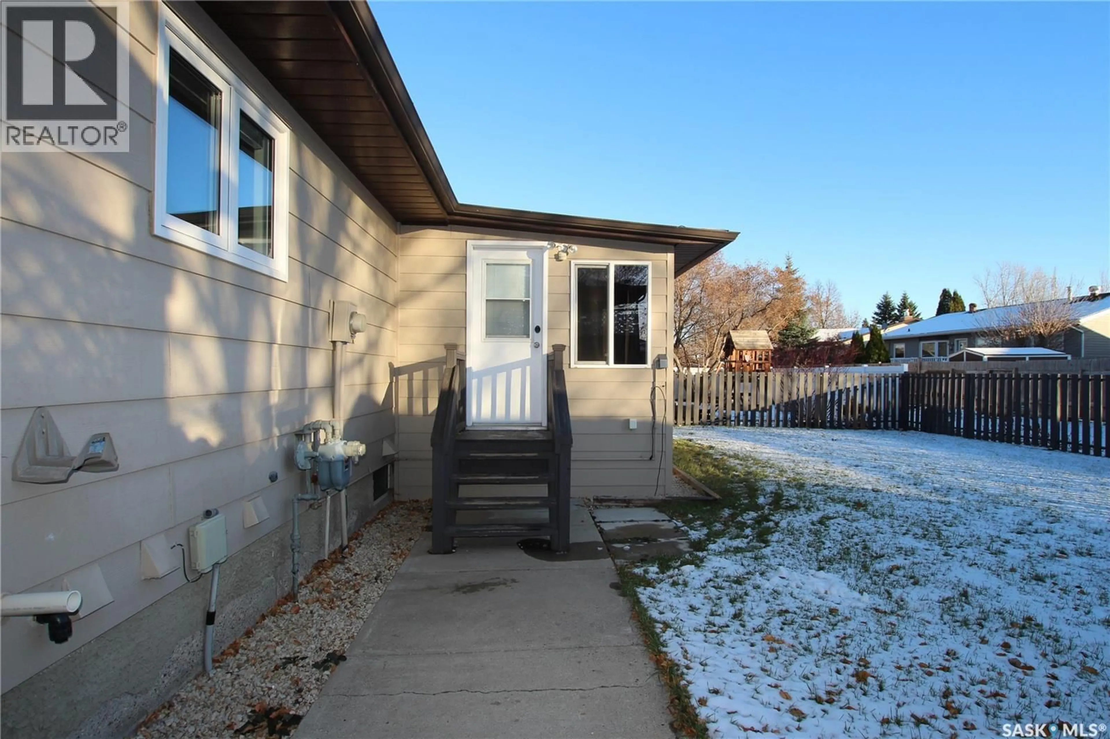 Unknown for 388 DARLINGTON STREET, Yorkton Saskatchewan S3N3Y9