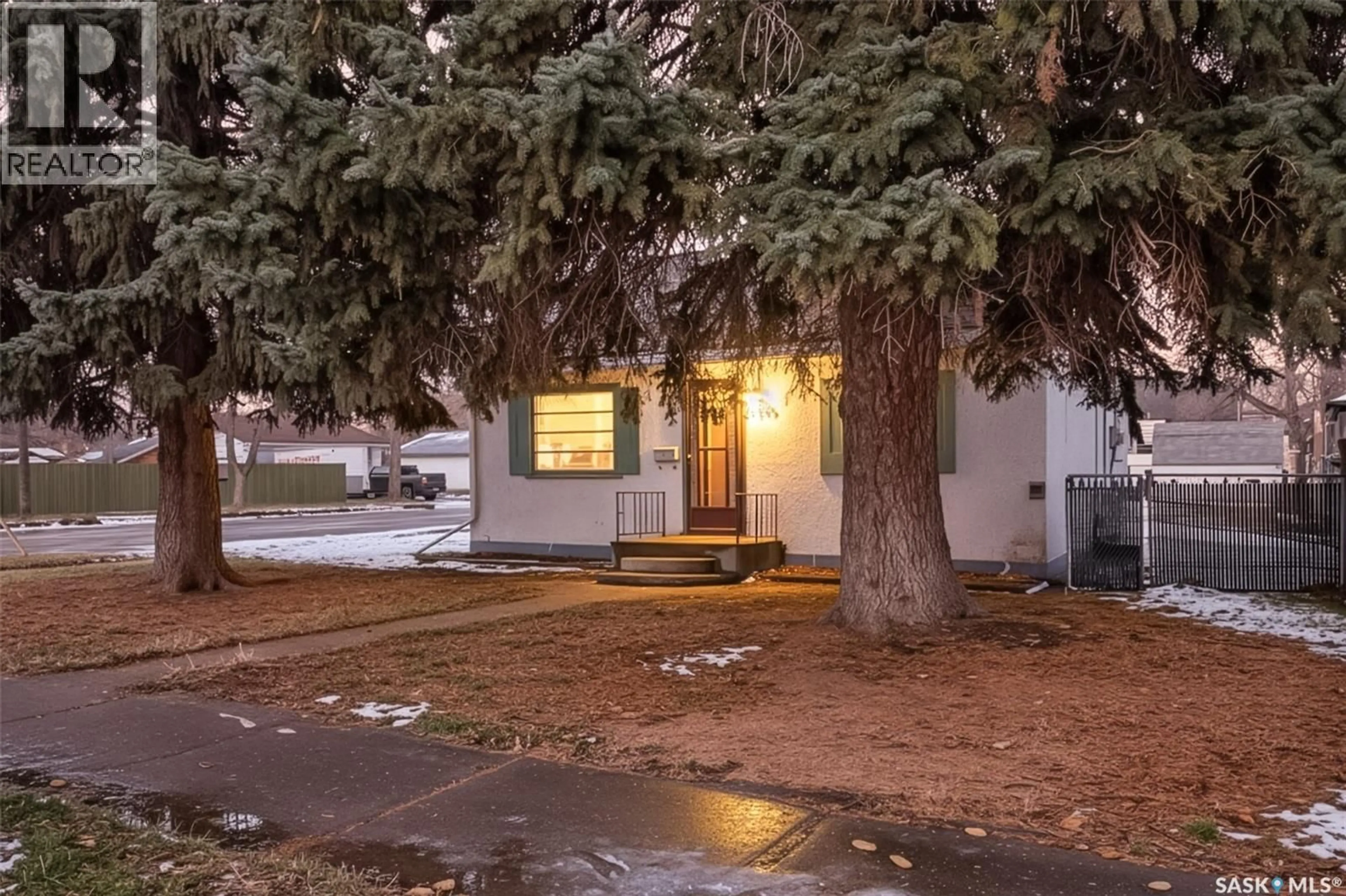 Unknown for 362 GRANDVIEW STREET, Moose Jaw Saskatchewan S6H5K8