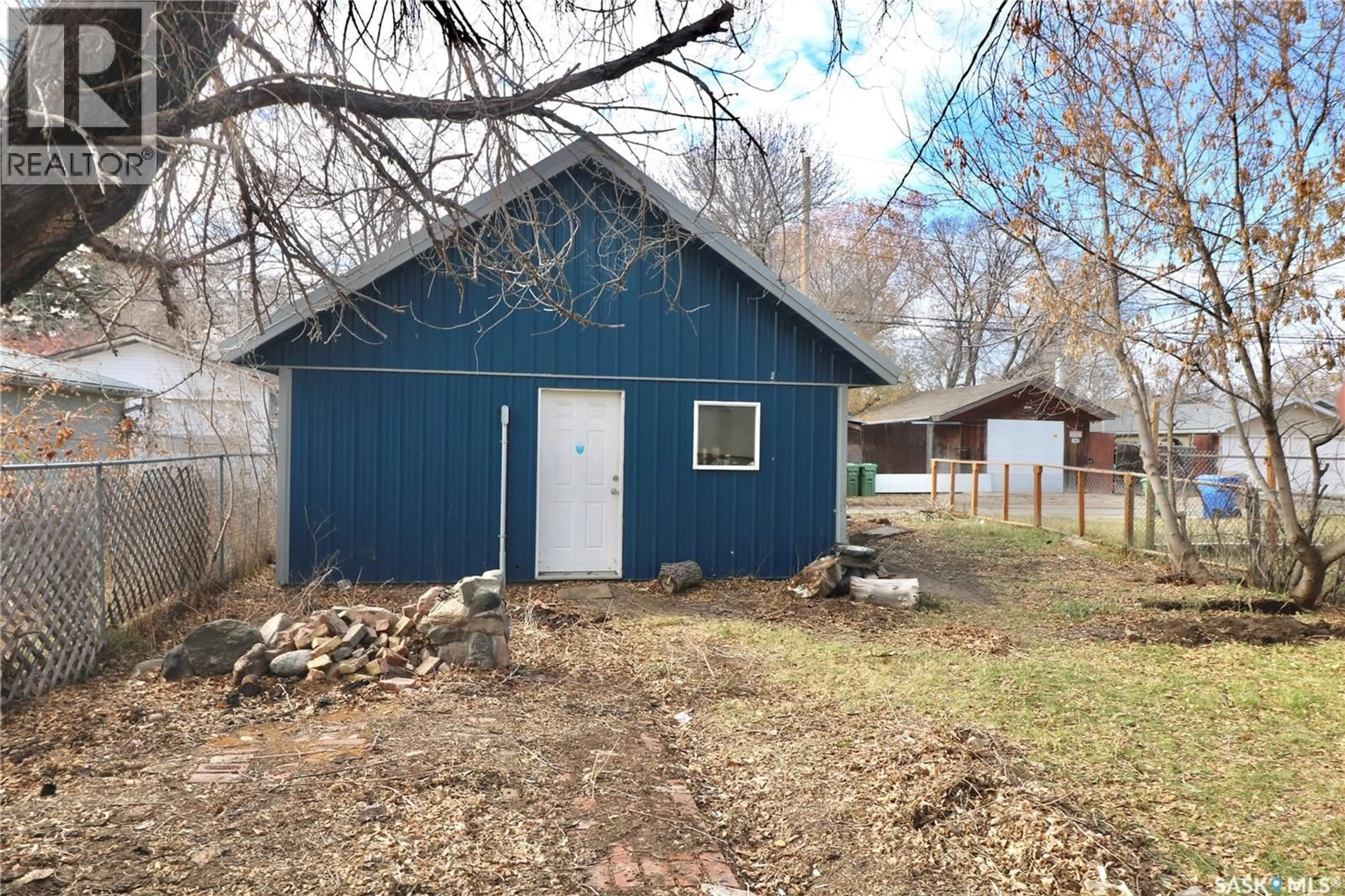 Shed for 846 MONTAGUE STREET, Regina Saskatchewan S4T3H2