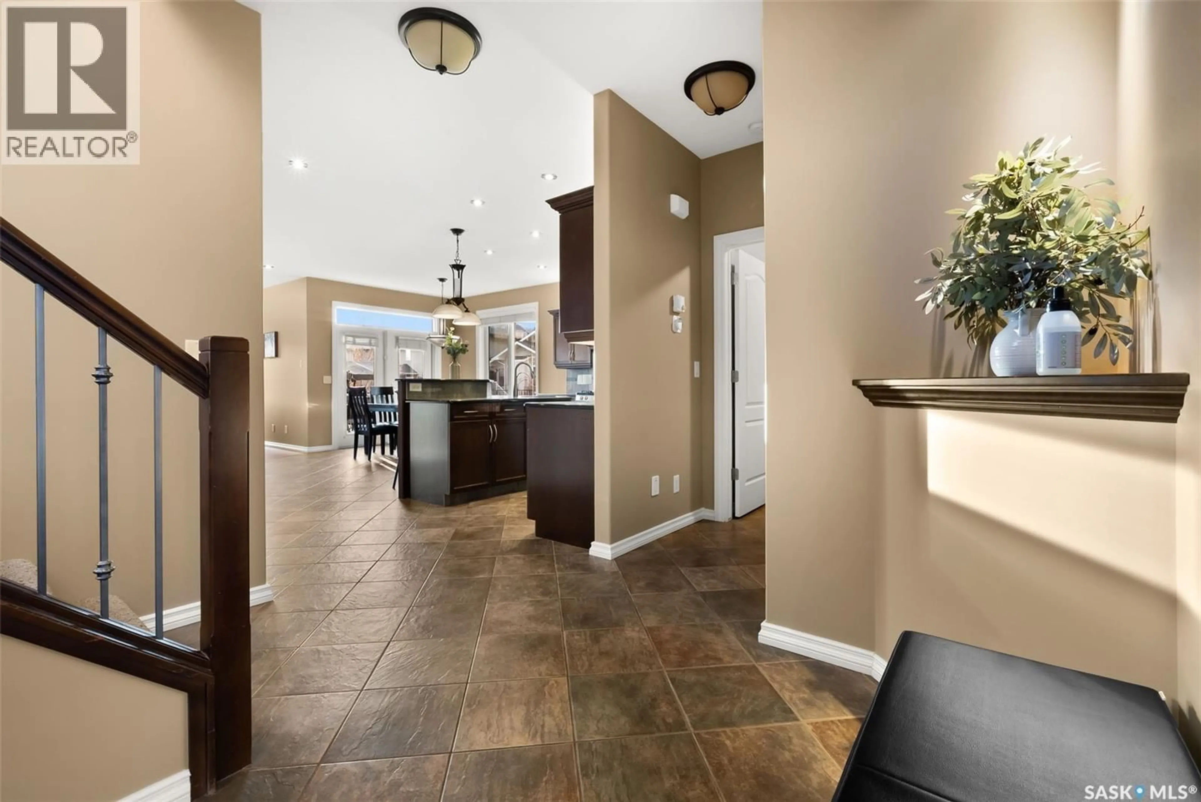 Unknown for 2775 SUNNINGHILL CRESCENT, Regina Saskatchewan S4V0N5