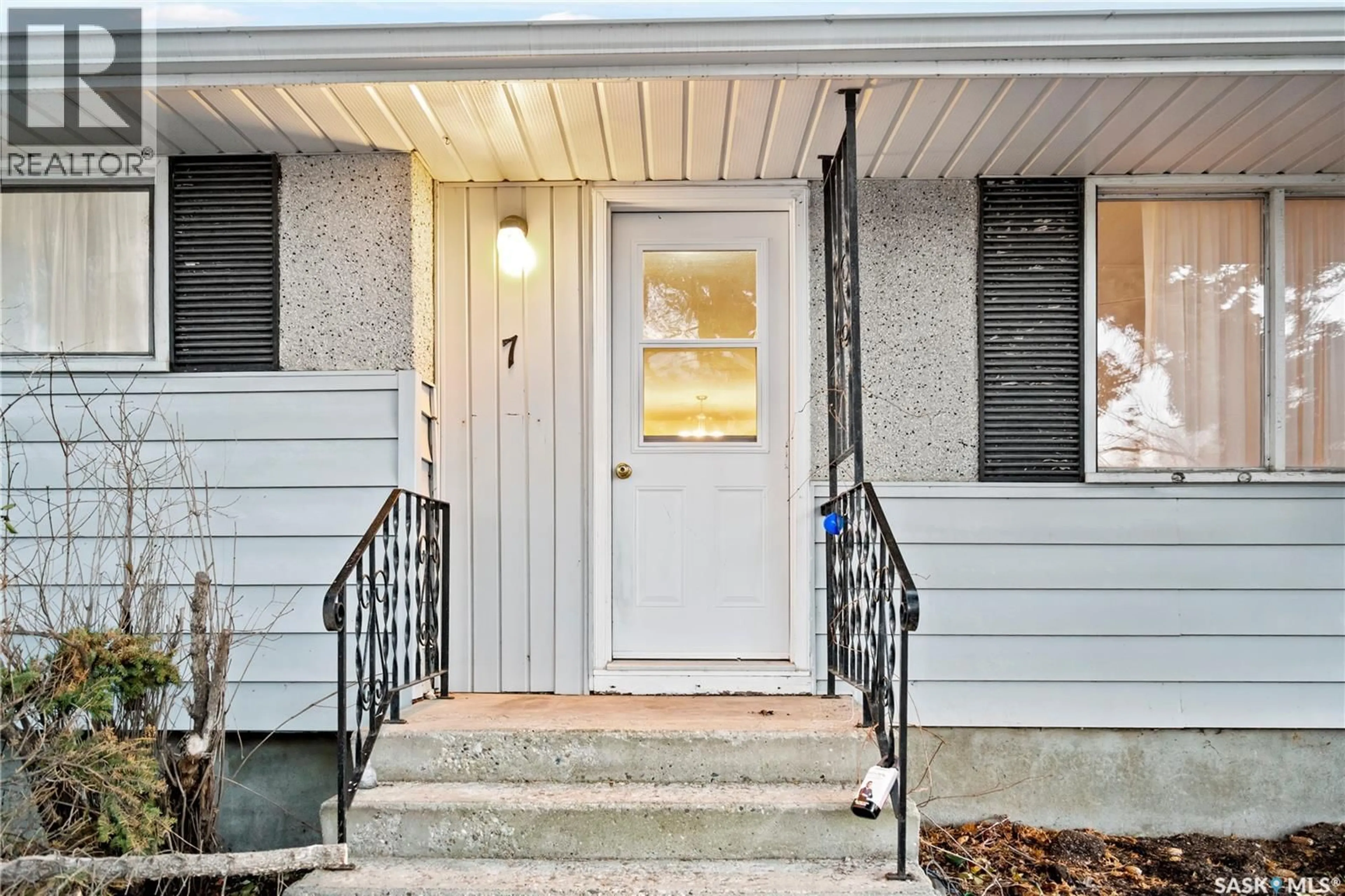 Unknown for 7 HYDE AVENUE, Regina Saskatchewan S4R3X8