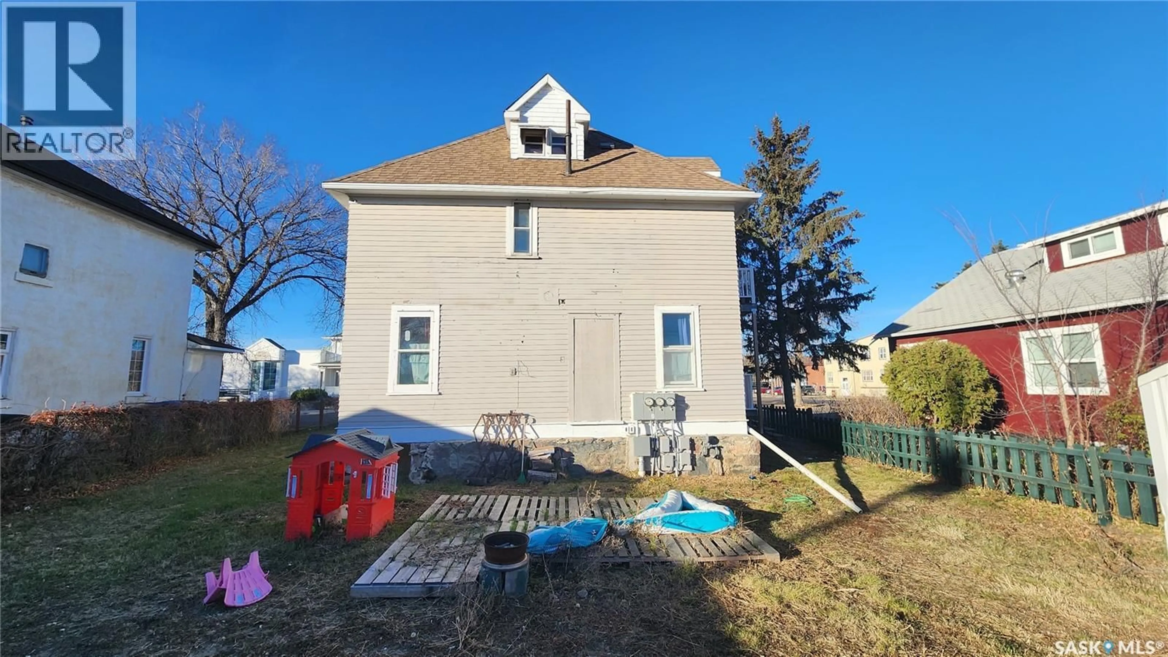 A pic from outside/outdoor area/front of a property/back of a property/a pic from drone, building for 1282 103RD STREET, North Battleford Saskatchewan S9A1K8
