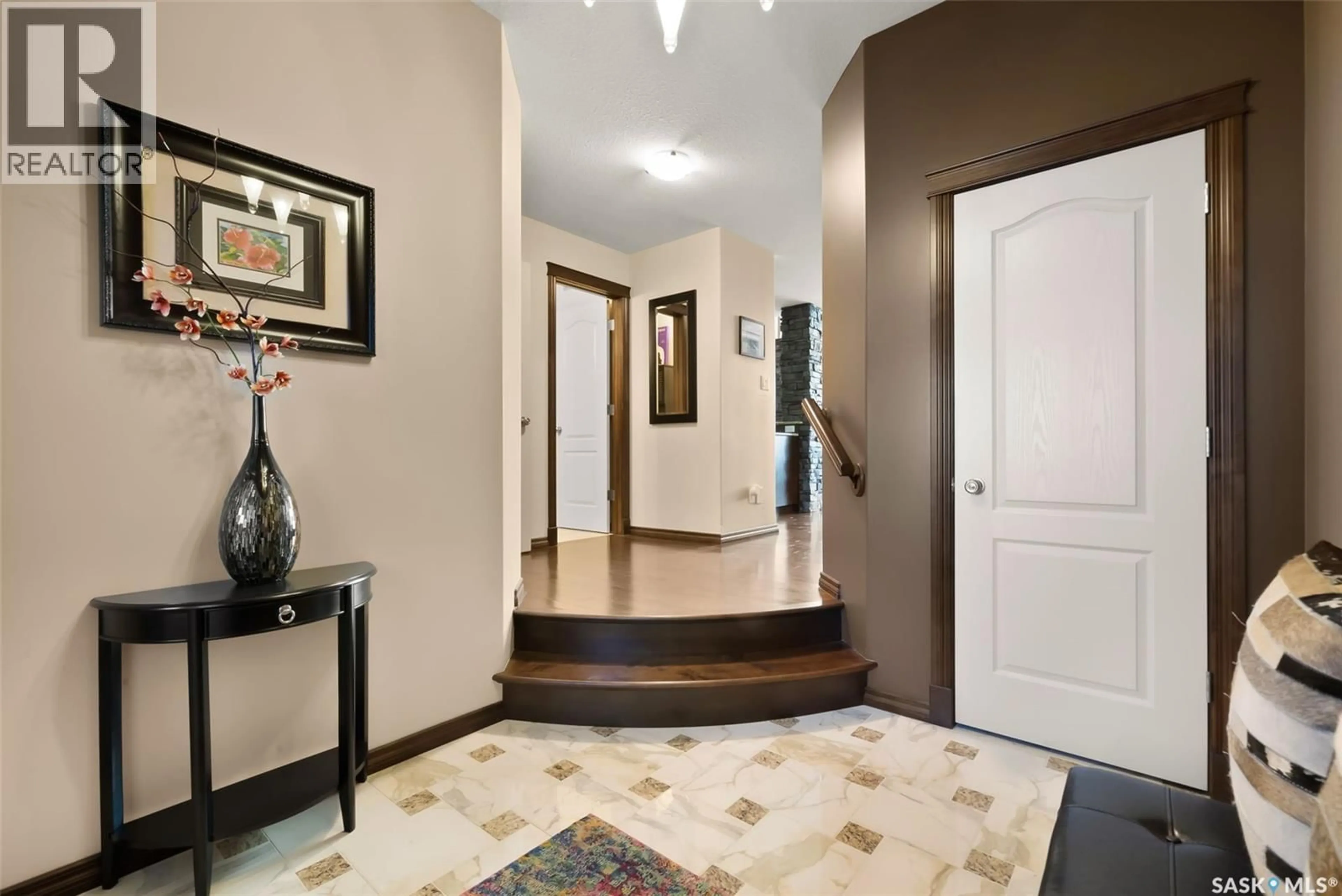 Indoor entryway for 2522 BRODERICK ROAD, Regina Saskatchewan S4V1K6