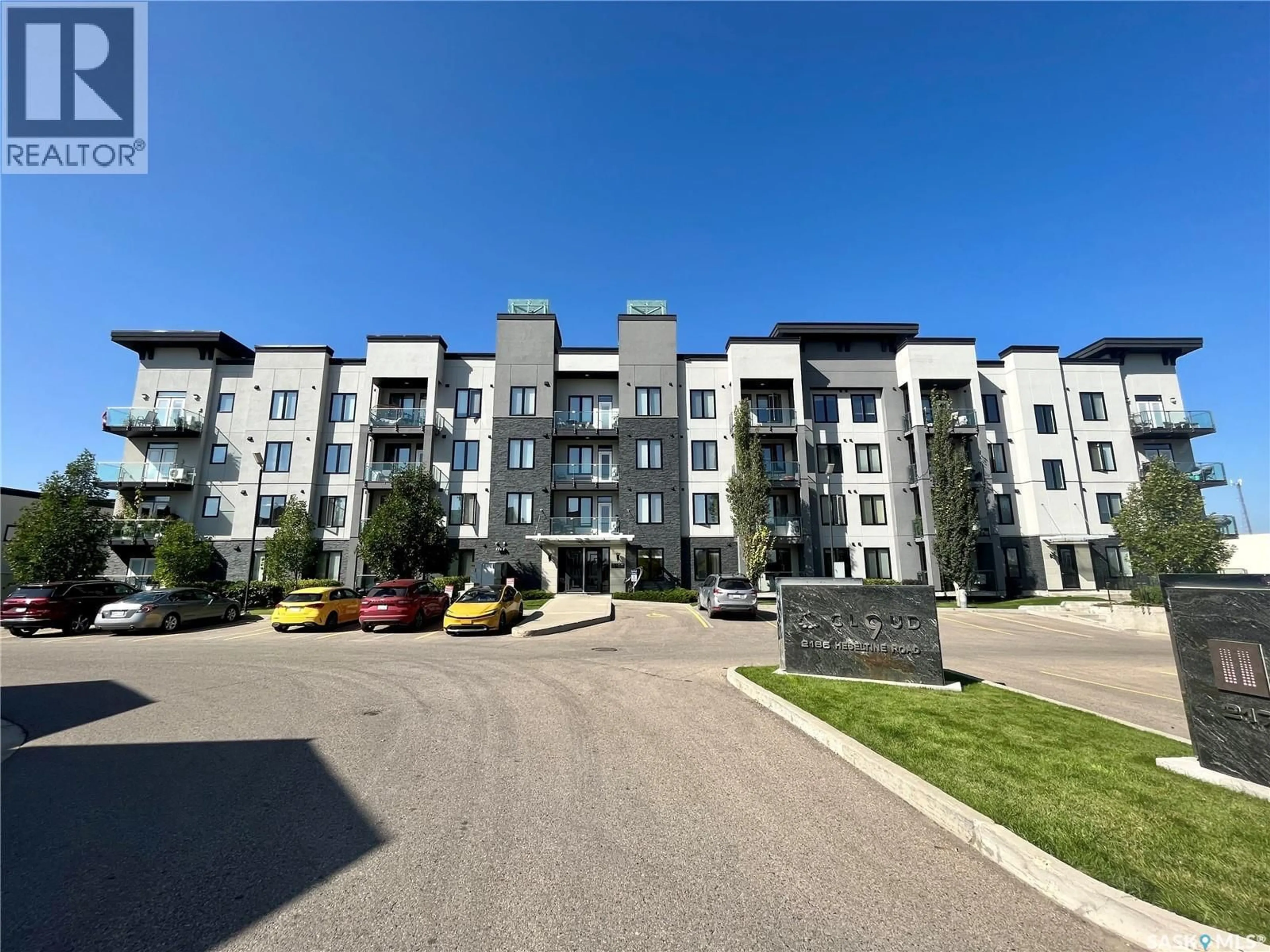 A pic from outside/outdoor area/front of a property/back of a property/a pic from drone, building for 307 - 2165 HESELTINE ROAD, Regina Saskatchewan S4V3P4