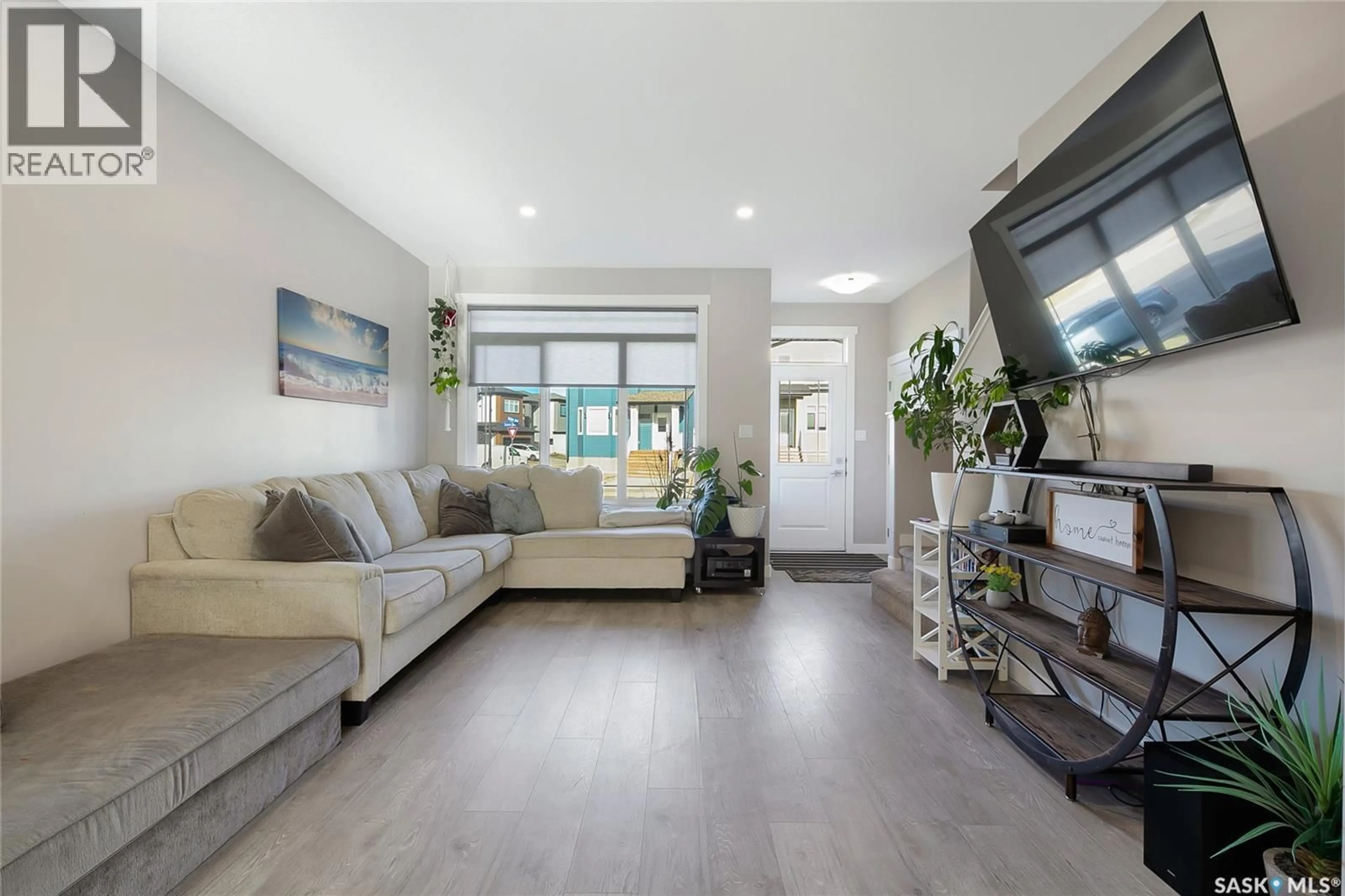 Living room with furniture, unknown for 4221 KELLER AVENUE, Regina Saskatchewan S4V3P8