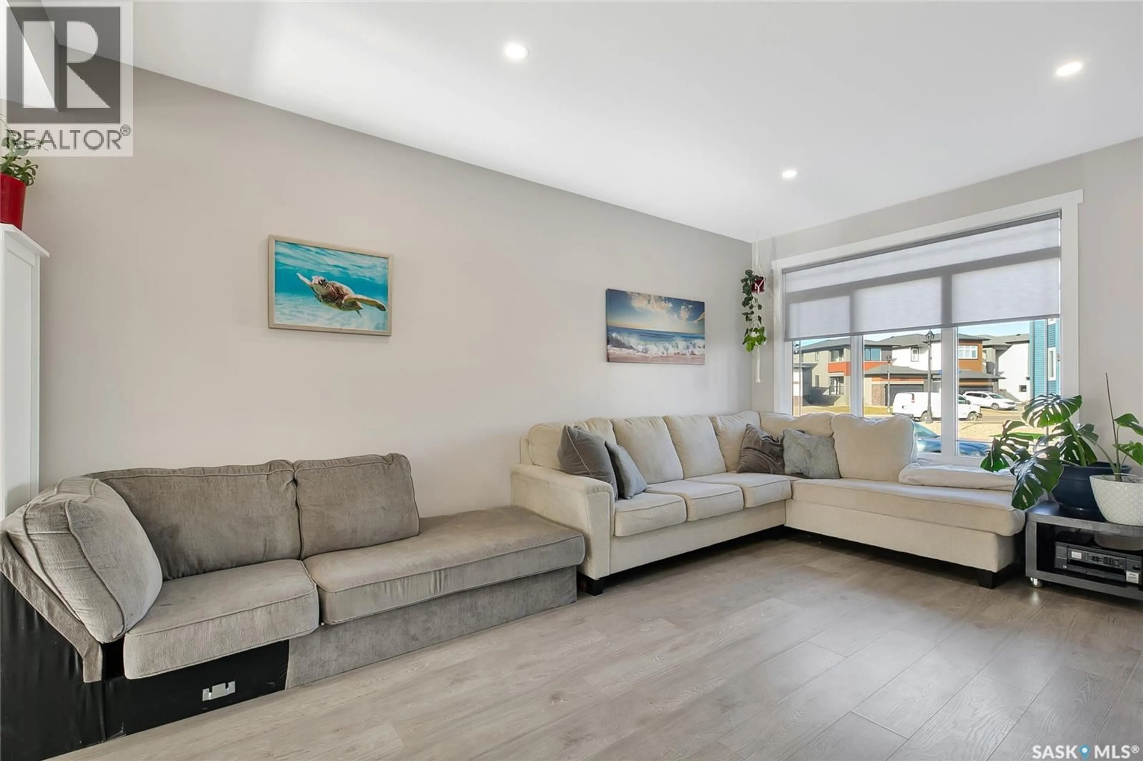 Living room with furniture, unknown for 4221 KELLER AVENUE, Regina Saskatchewan S4V3P8