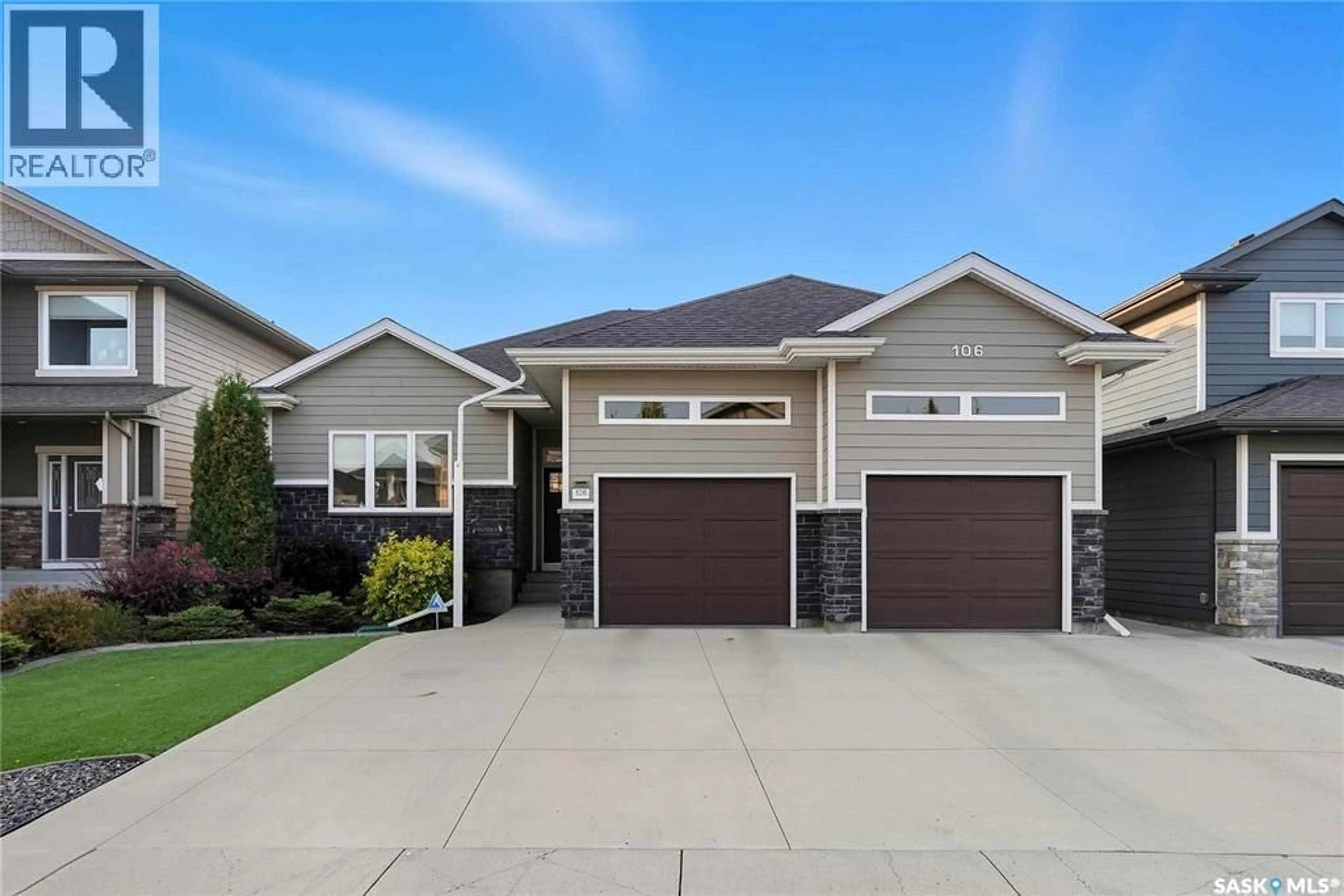 Home with vinyl exterior material, street for 106 PRINGLE CRESCENT, Saskatoon Saskatchewan S7T0S3