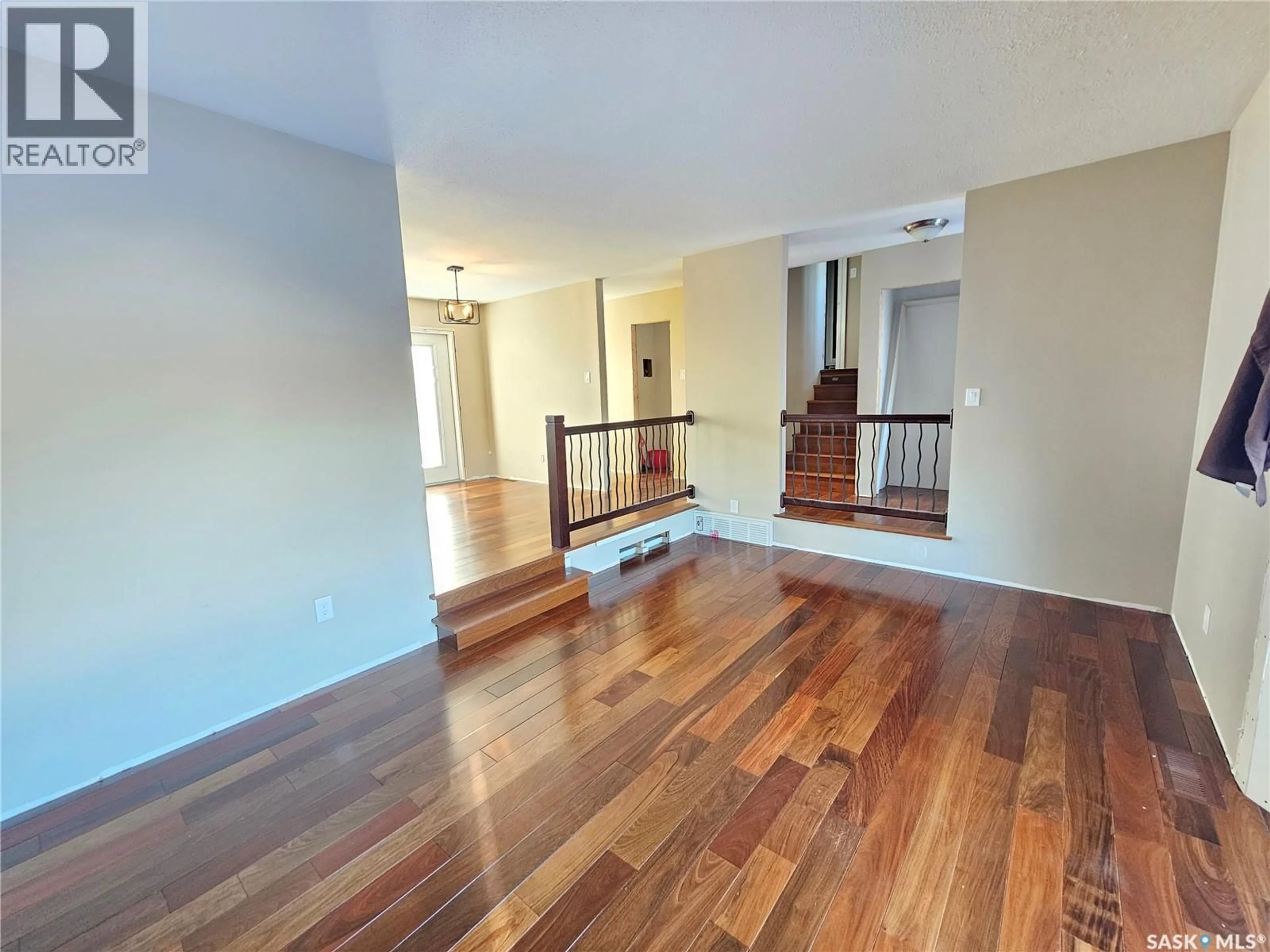 Unknown for 320 9TH AVENUE, Meadow Lake Saskatchewan S9X1H1