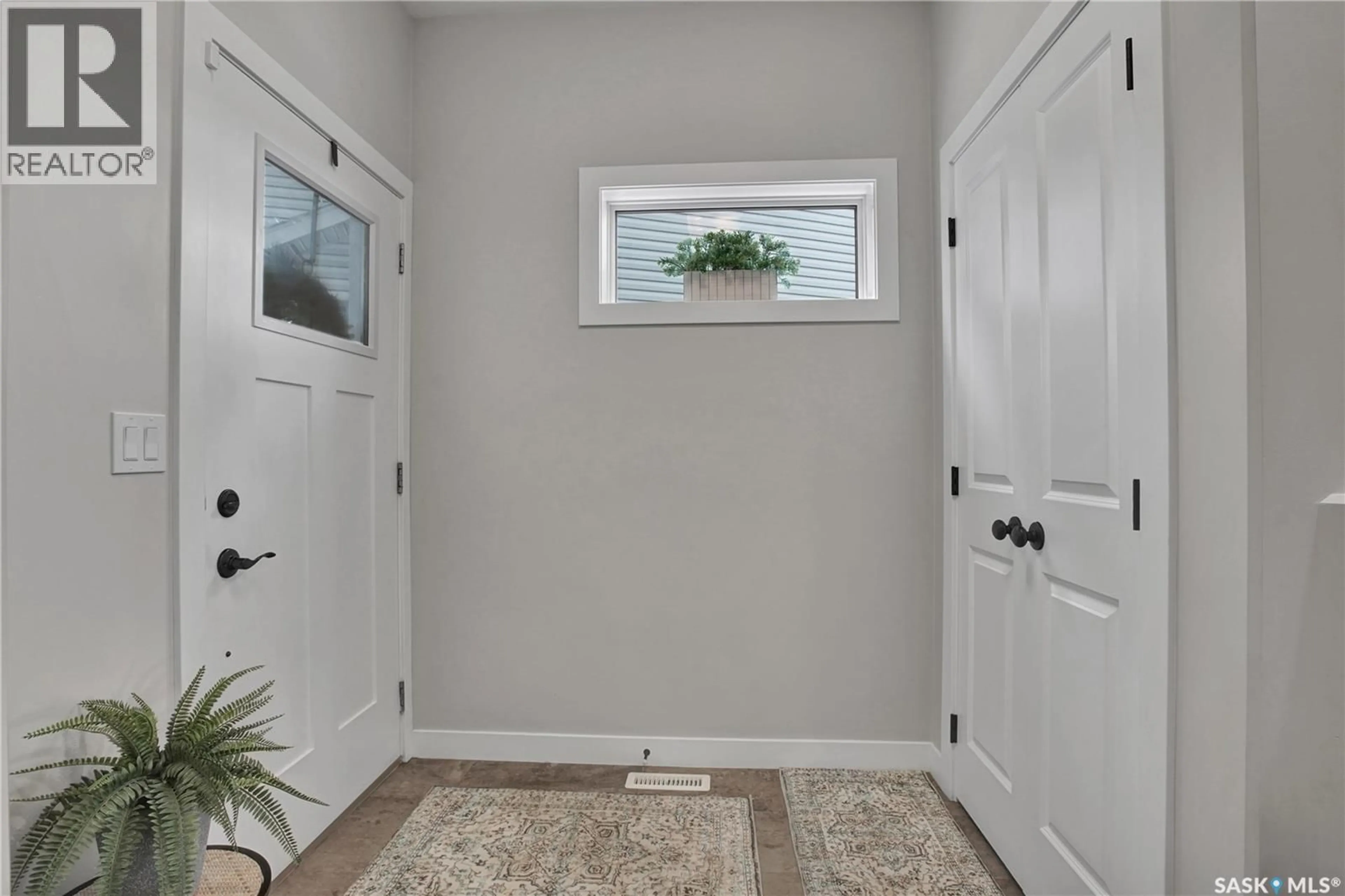 Indoor entryway for 134 GERMAIN COURT, Saskatoon Saskatchewan S7V0T6