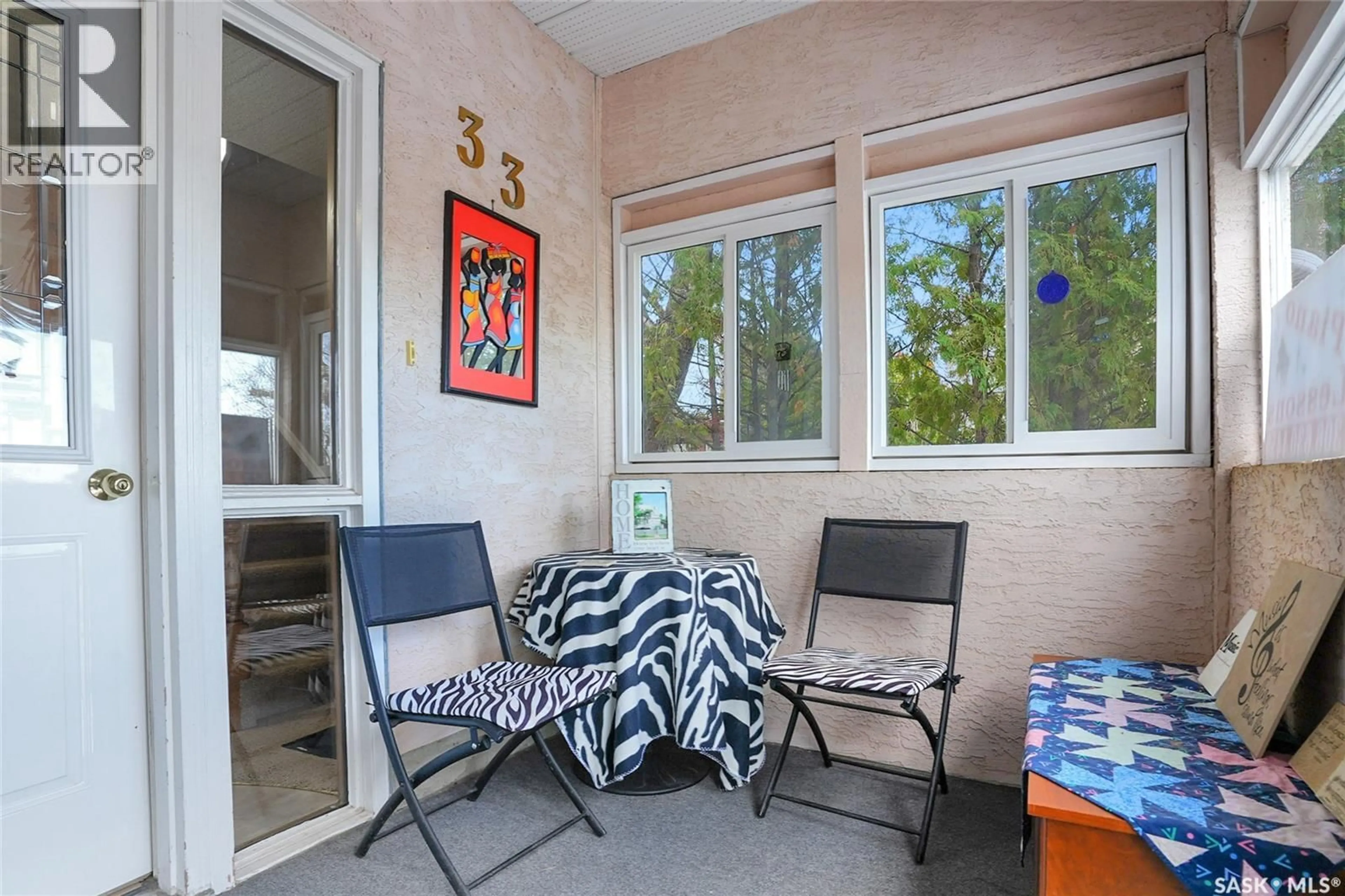 Patio, street for 33 HOME STREET, Moose Jaw Saskatchewan S6H4X2