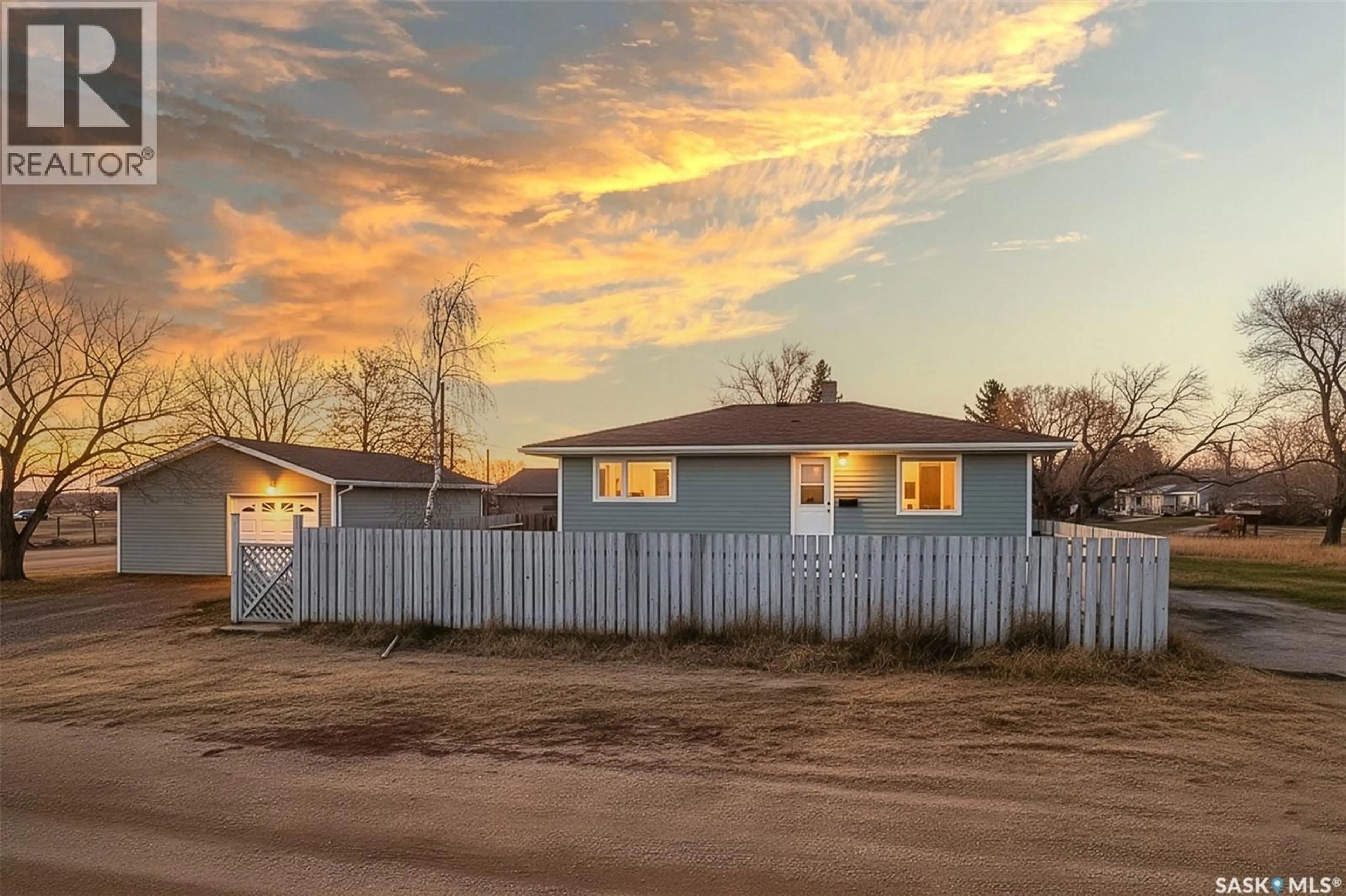 A pic from outside/outdoor area/front of a property/back of a property/a pic from drone, street for 1166 LILLOOET STREET, Moose Jaw Saskatchewan S6H5A3