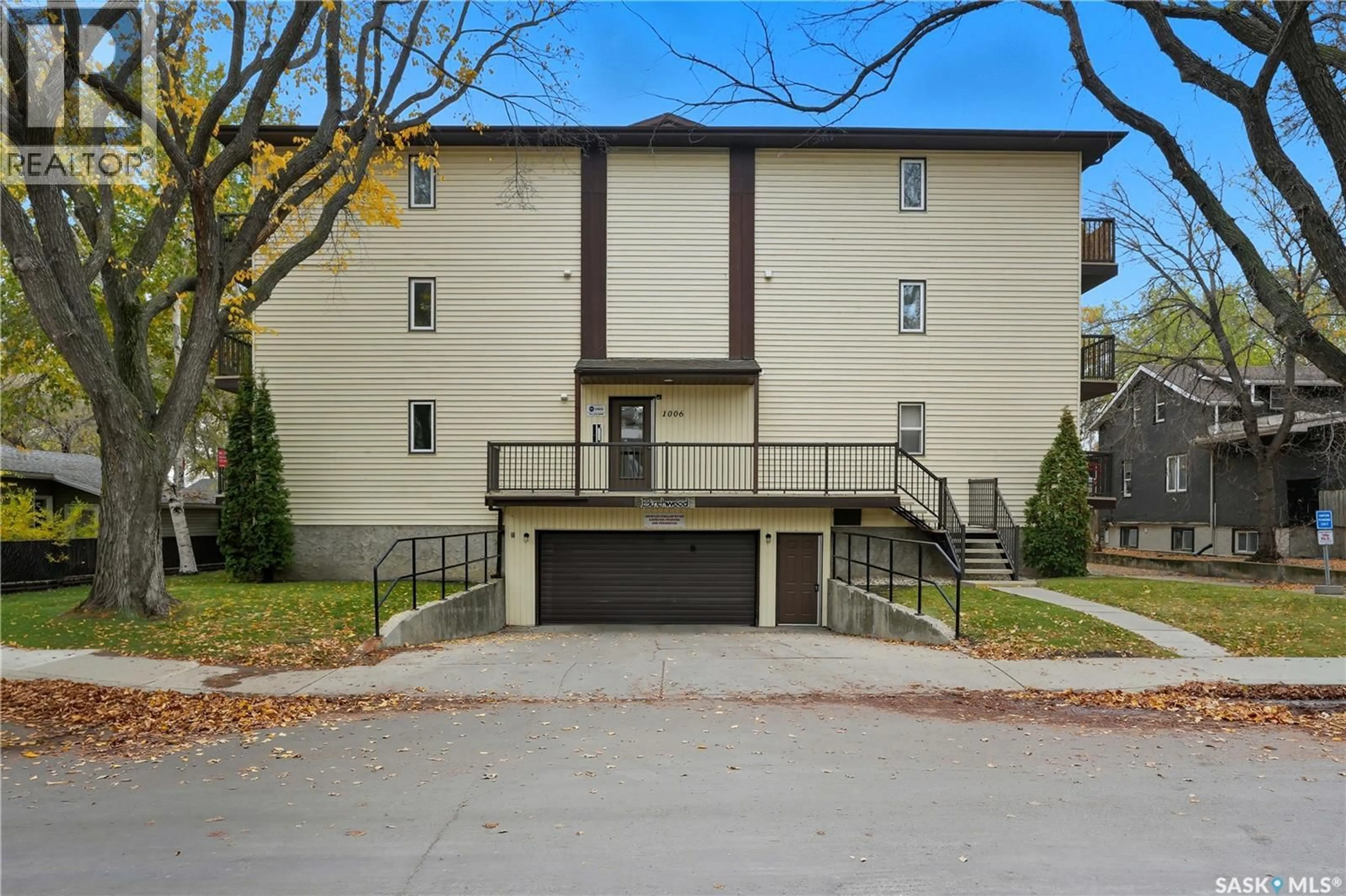 Unknown for 204 - 1006 9TH STREET, Saskatoon Saskatchewan S7H0N2