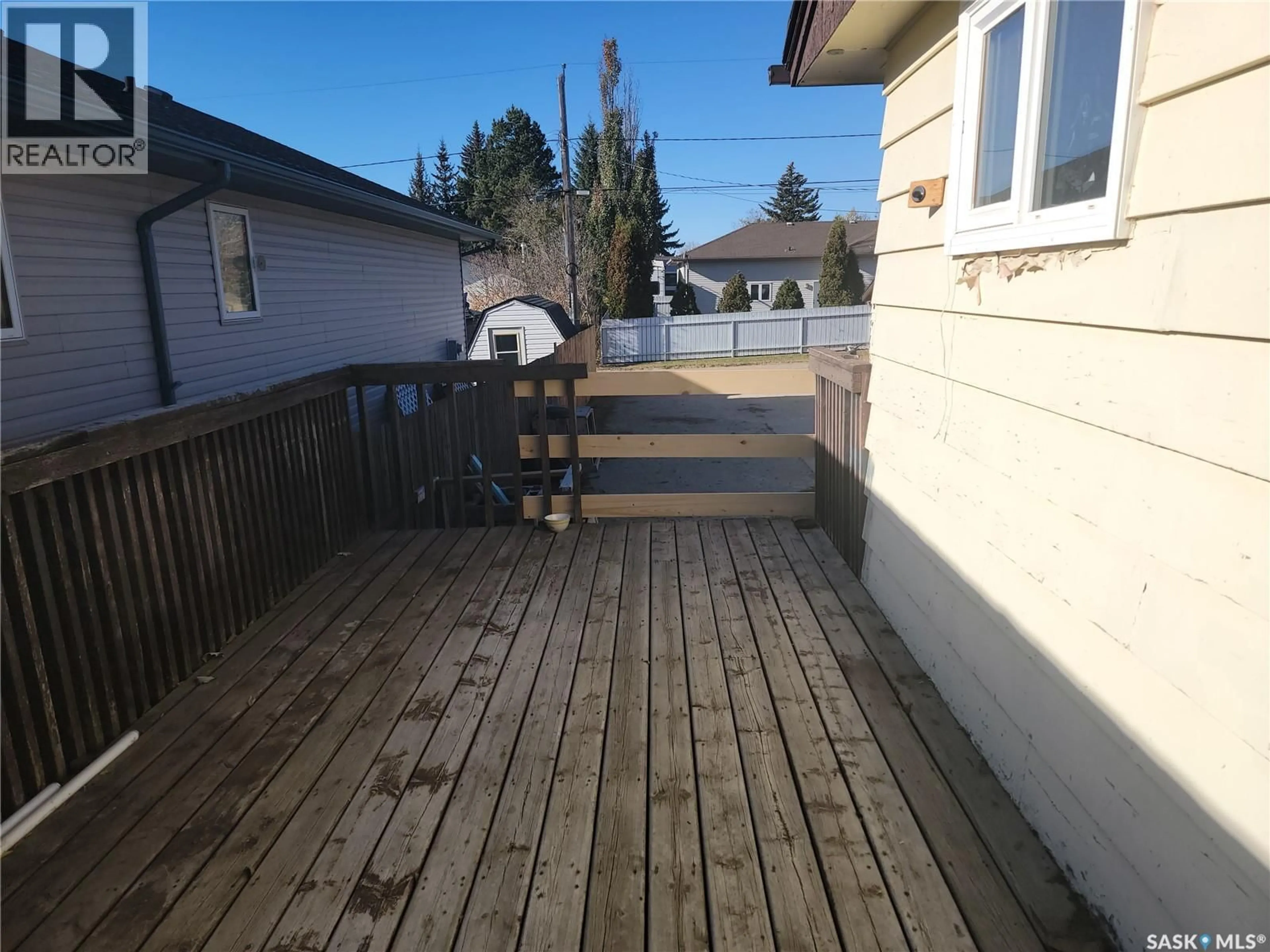 Patio, street for 4904 LEADER STREET, Macklin Saskatchewan S0L2C0