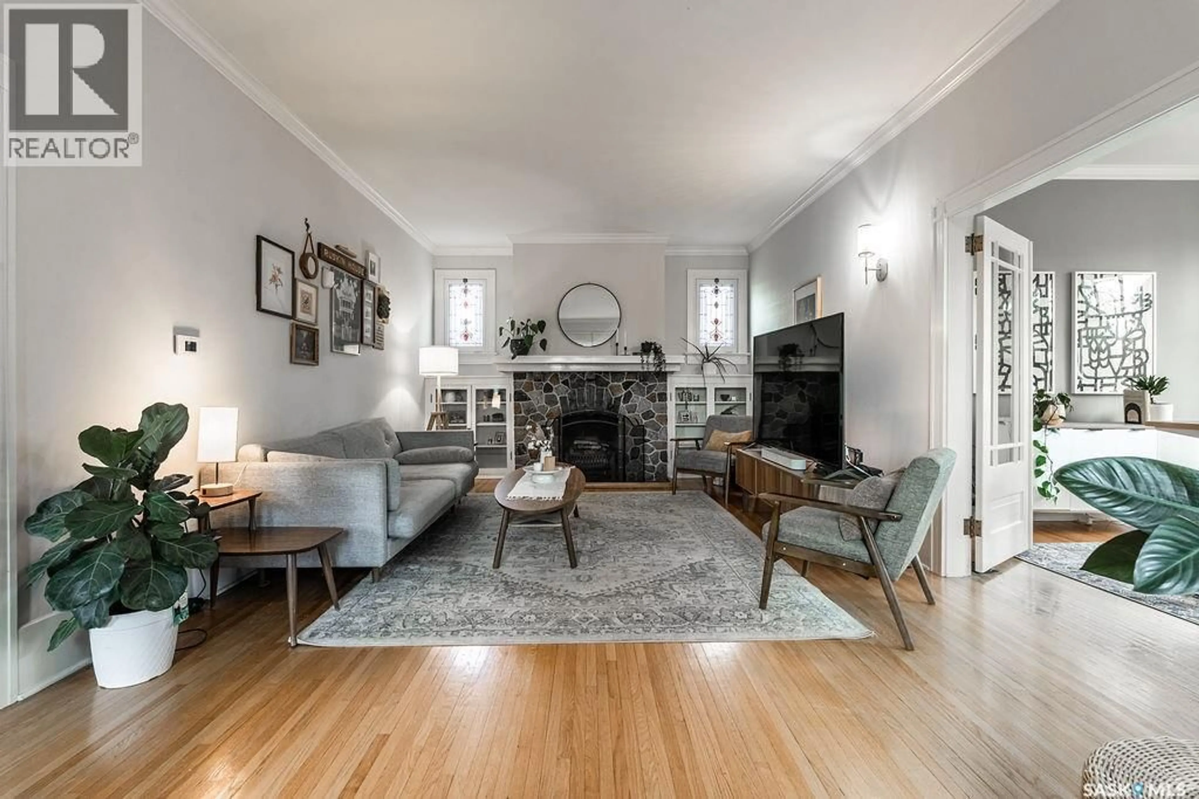 Living room with furniture, unknown for 902 32ND STREET, Saskatoon Saskatchewan S7L0T7