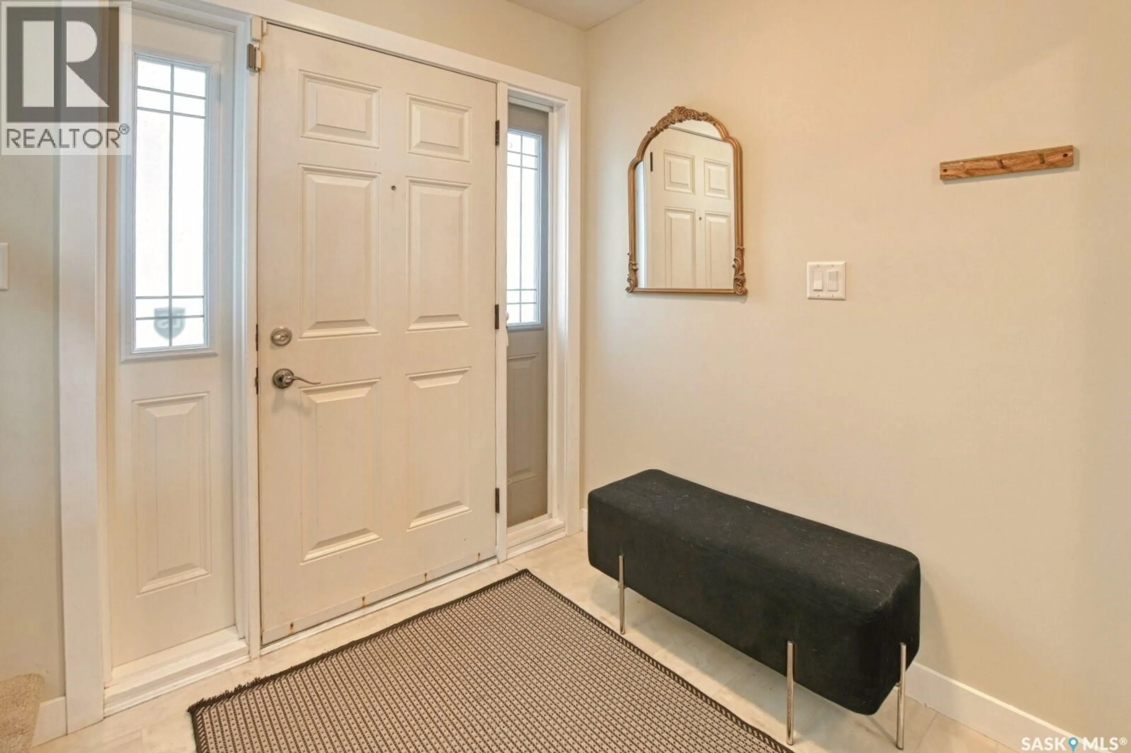 Indoor entryway for 3765 GREEN MOSS LANE, Regina Saskatchewan S4V1P7