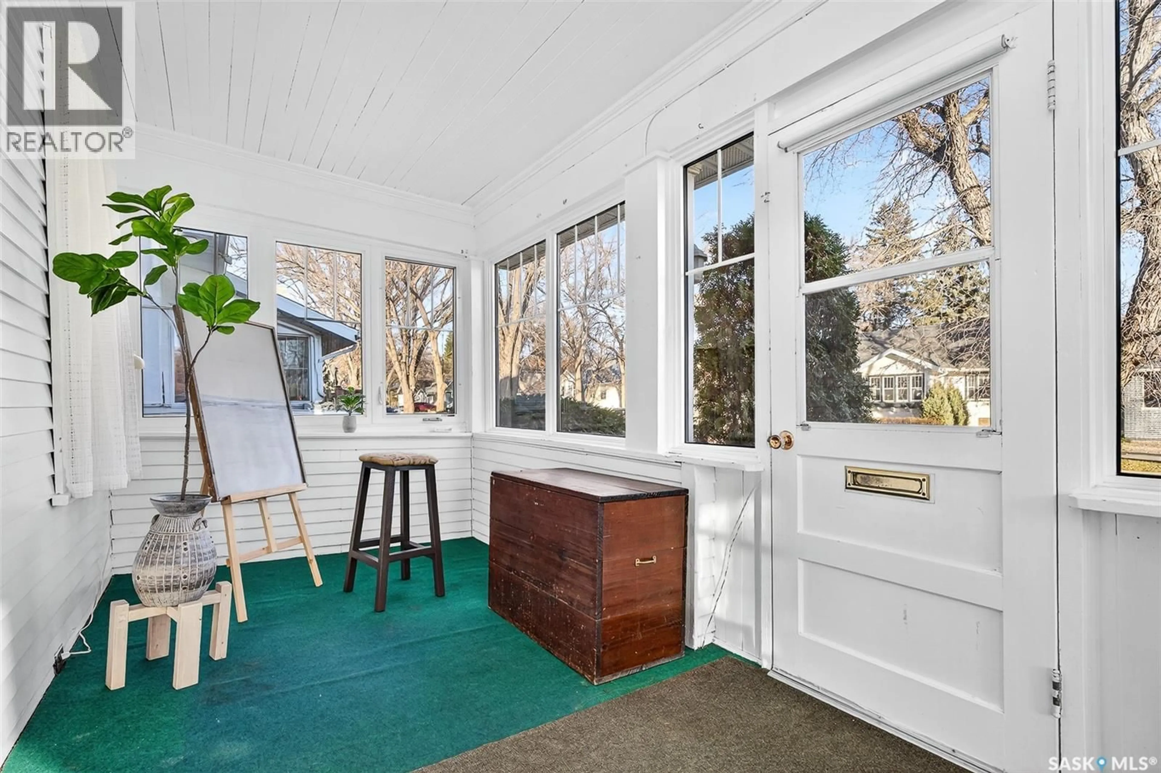 Unknown for 1120 3RD AVENUE, Moose Jaw Saskatchewan S6H3V2