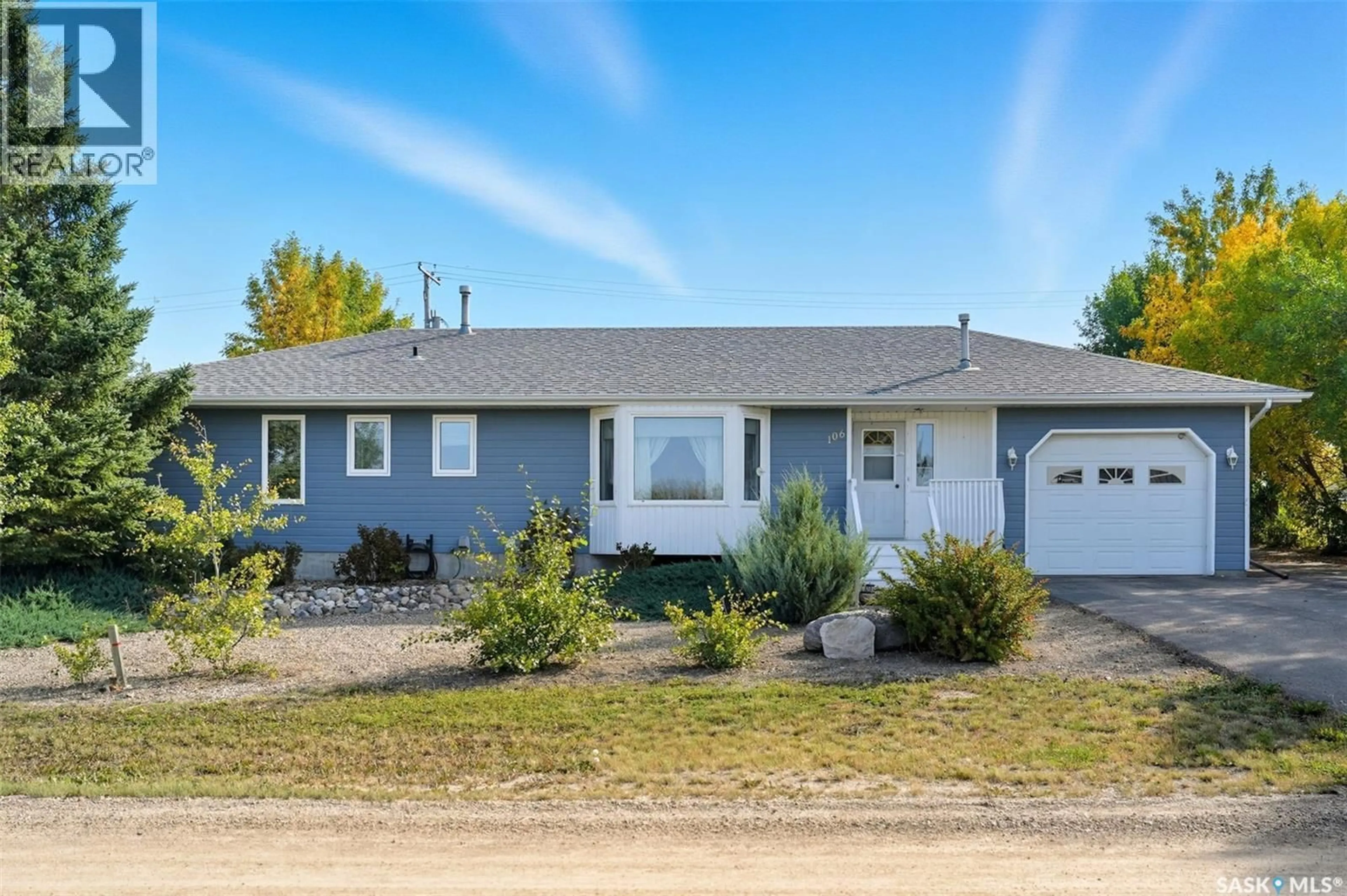 Home with vinyl exterior material, street for 104-108 LAKEVIEW AVENUE, Manitou Beach Saskatchewan S0K4T1