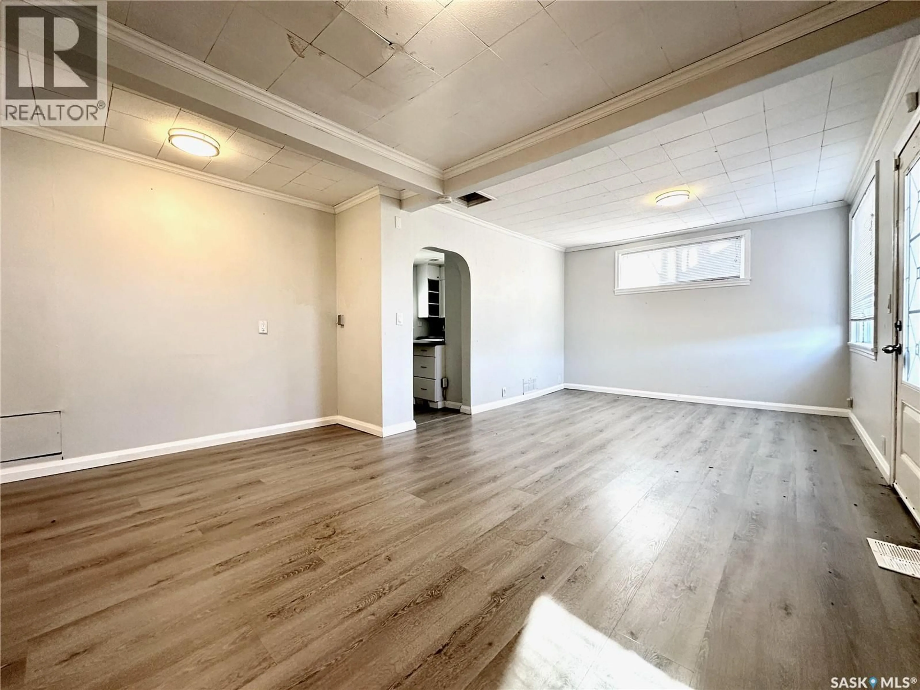 A pic of a room for 836 K AVENUE, Saskatoon Saskatchewan S7L2N1