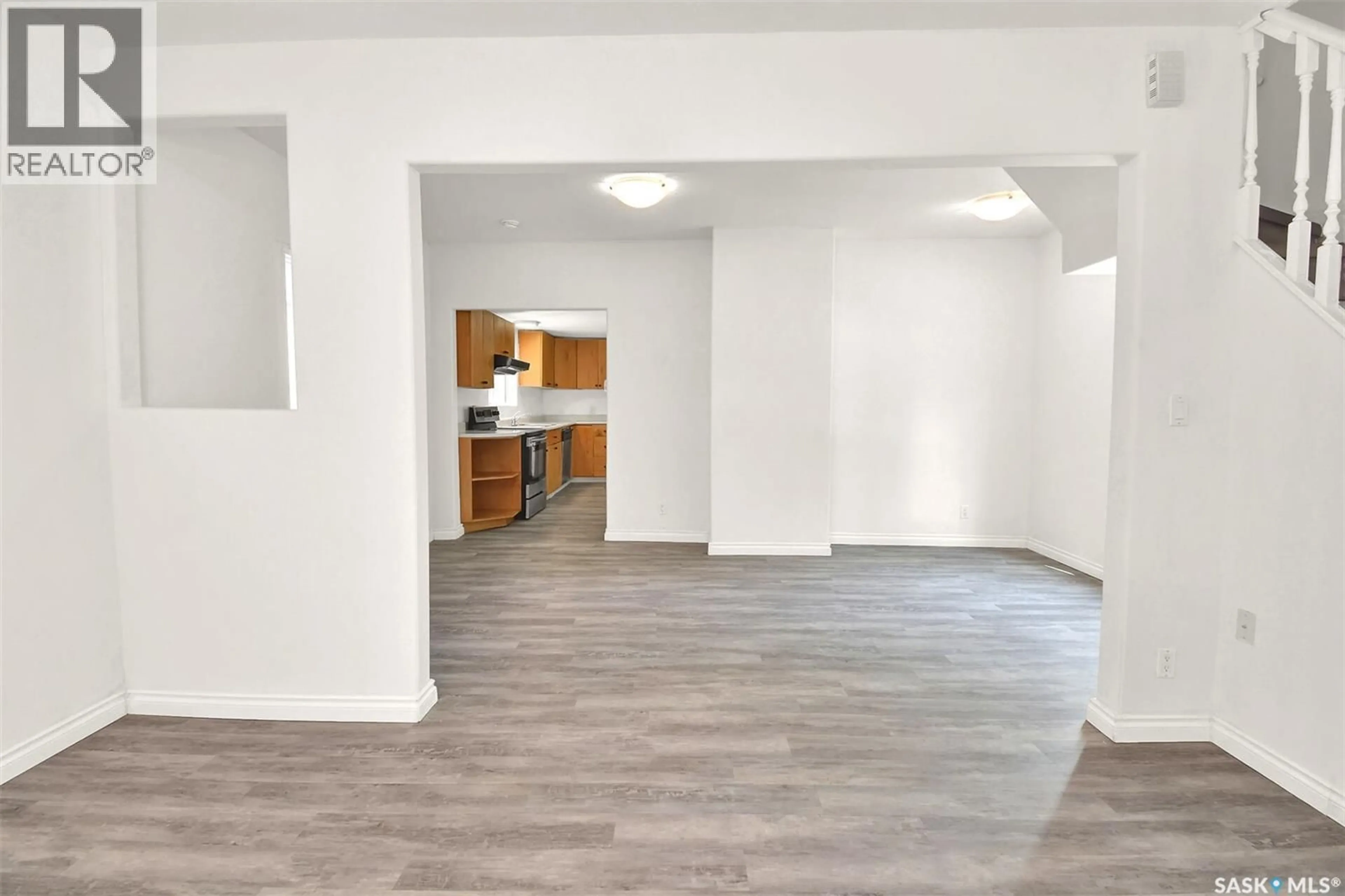 Unknown for 202 32ND STREET, Saskatoon Saskatchewan S7L0S4