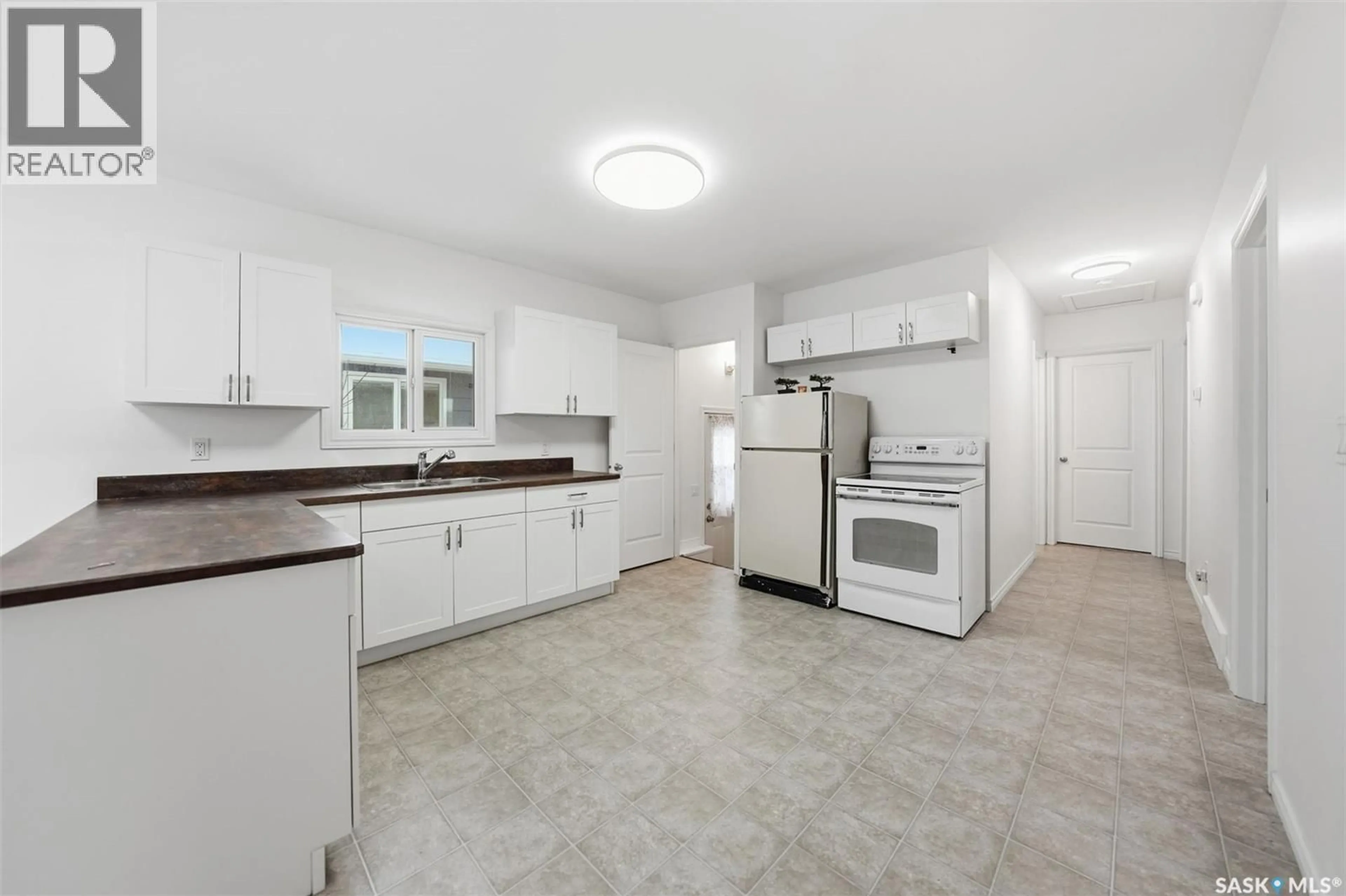 Unknown for 1211 D AVENUE, Saskatoon Saskatchewan S7L1N9