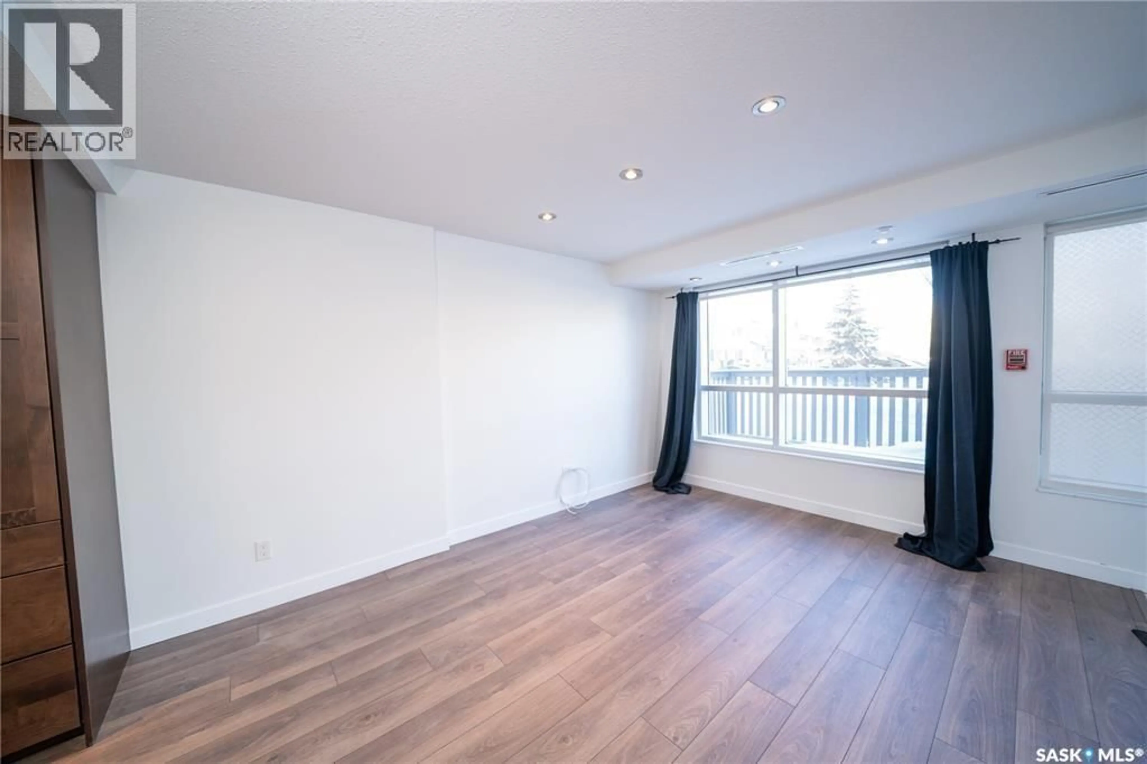 A pic of a room for 101 - 2300 BROAD STREET, Regina Saskatchewan S4P1Y8