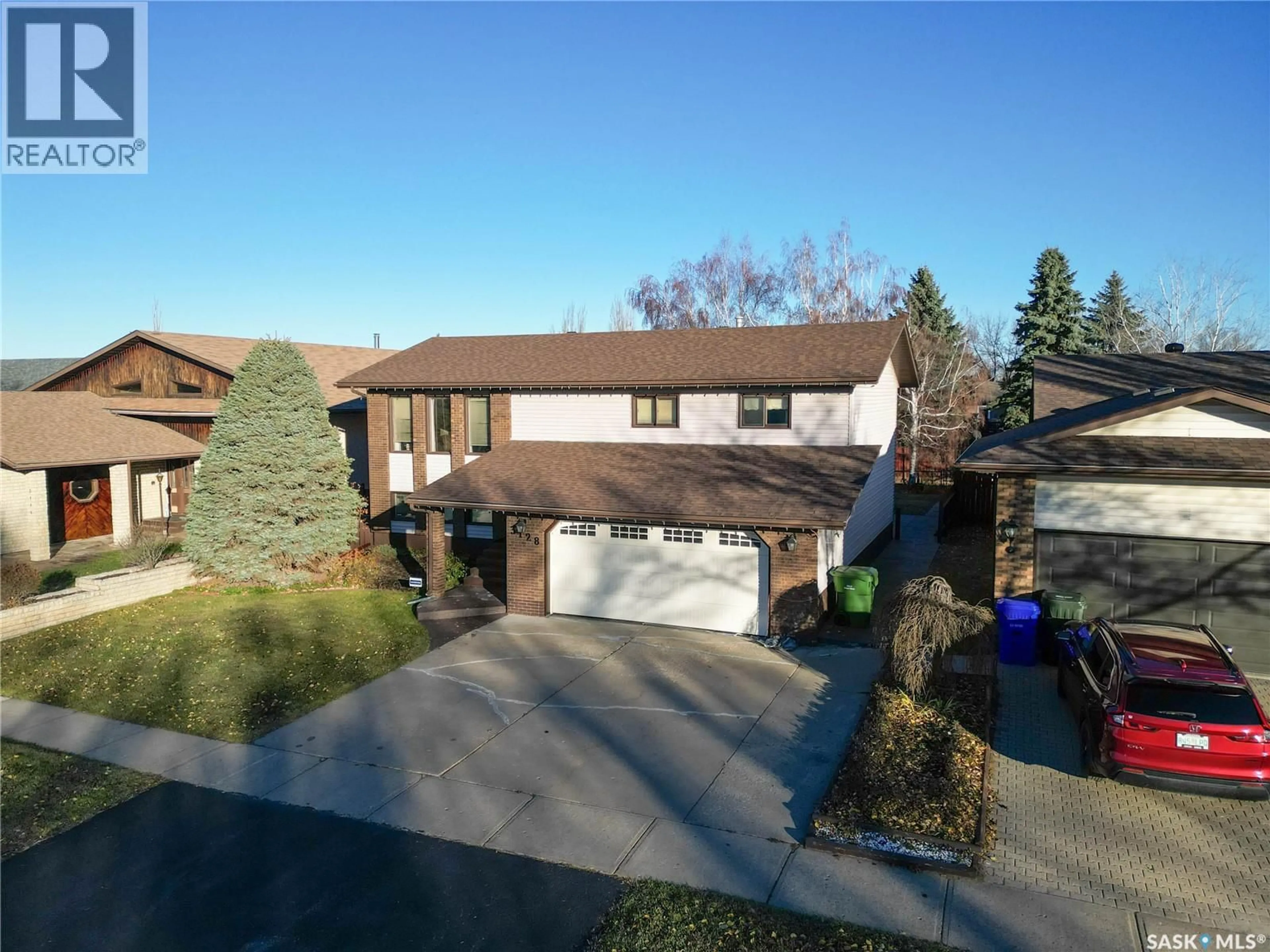 A pic from outside/outdoor area/front of a property/back of a property/a pic from drone, street for 3128 15TH AVENUE, Prince Albert Saskatchewan S6V7V8