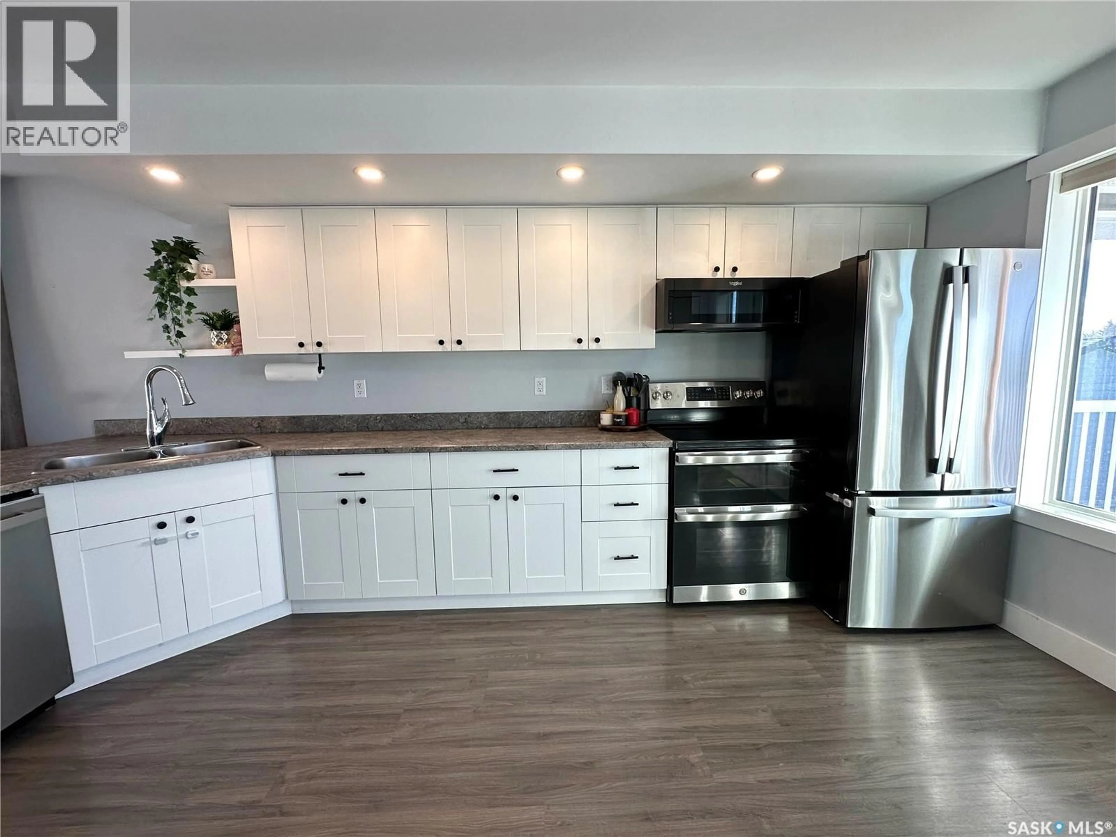 Open concept kitchen, unknown for 8 MORROW PLACE, Shell Lake Saskatchewan S0J2G0