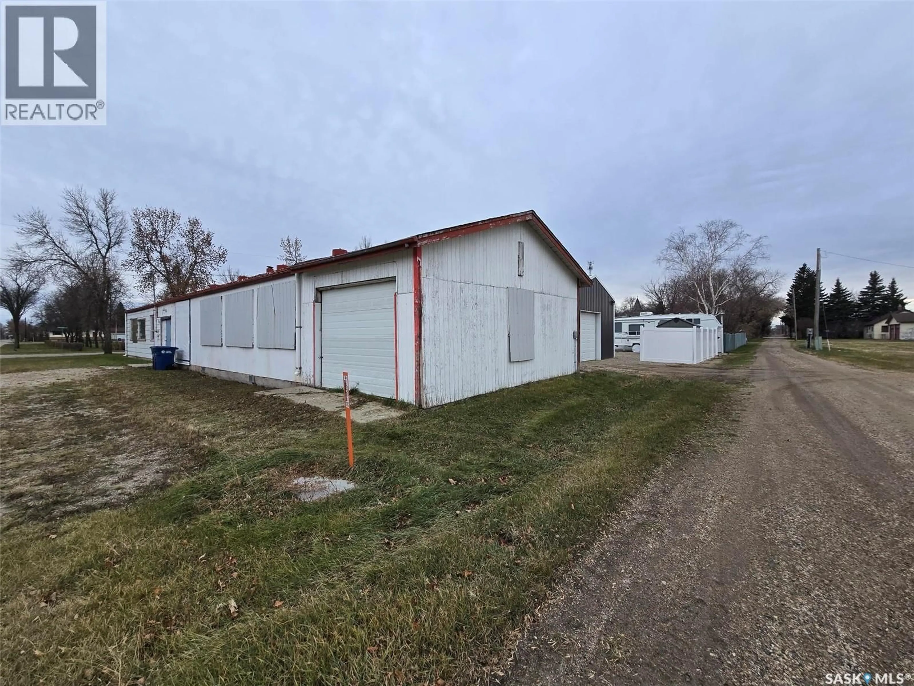 Shed for 250 4TH AVENUE, Broadview Saskatchewan S0G0K0