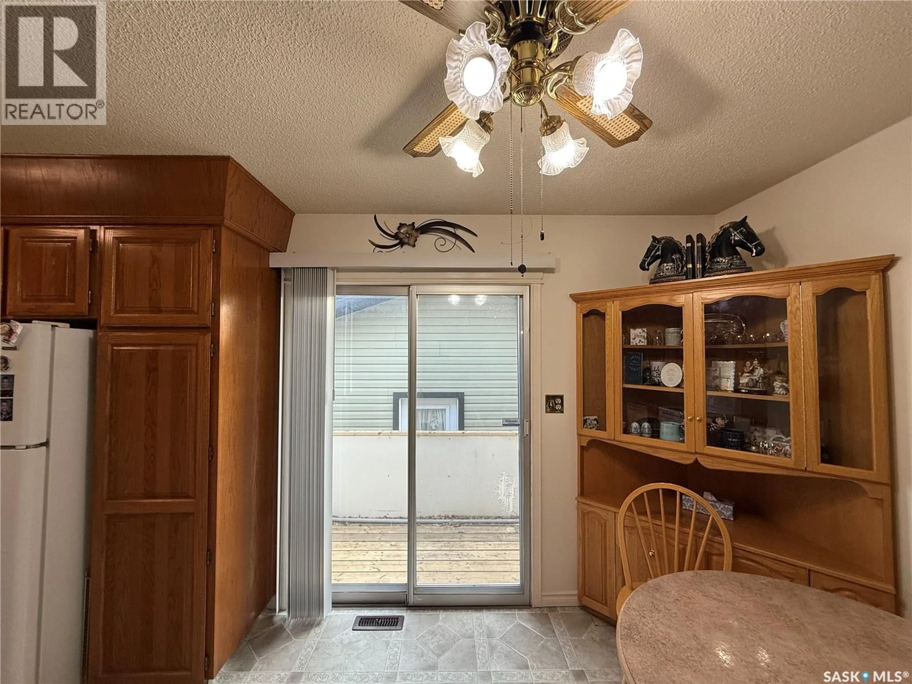 Unknown for 516 6TH AVENUE, Assiniboia Saskatchewan S0H0B0