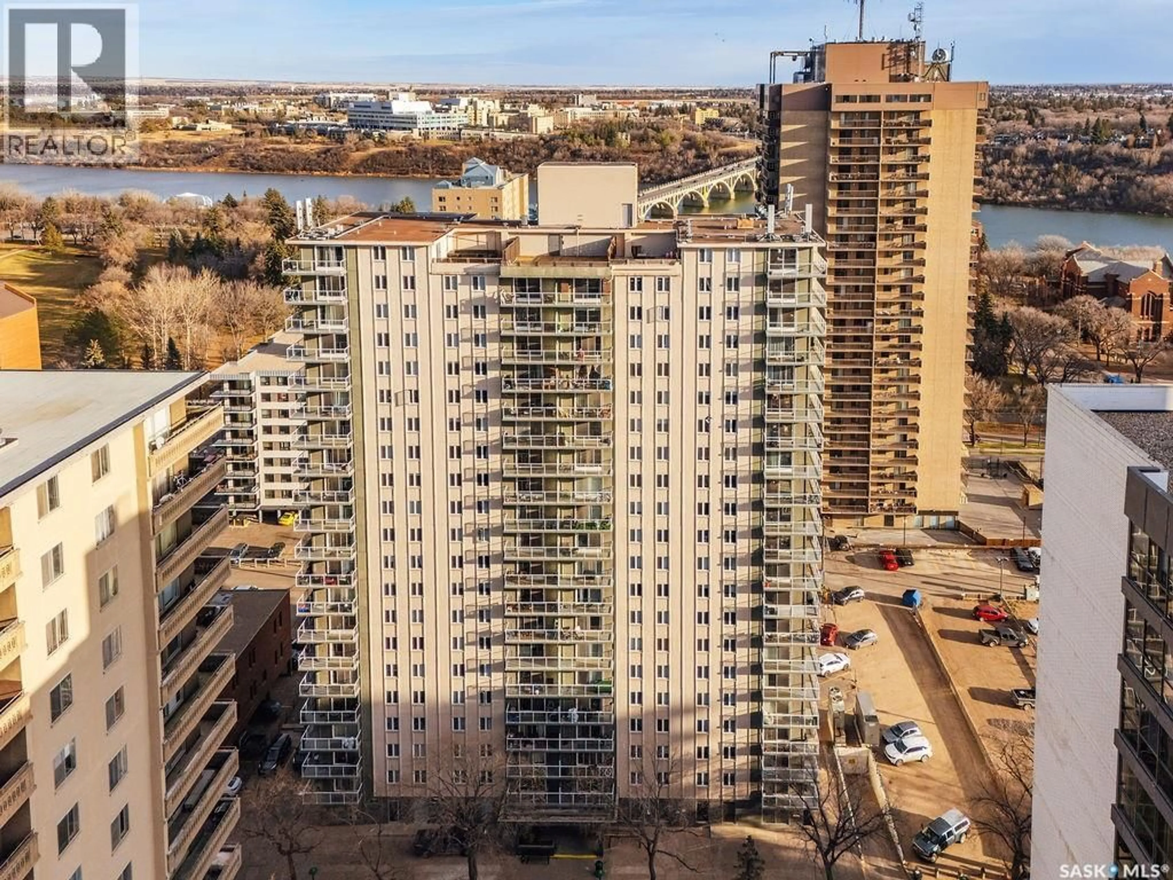 A pic from outside/outdoor area/front of a property/back of a property/a pic from drone, city buildings view from balcony for N - 1701 320 5TH AVENUE, Saskatoon Saskatchewan S7K2P5
