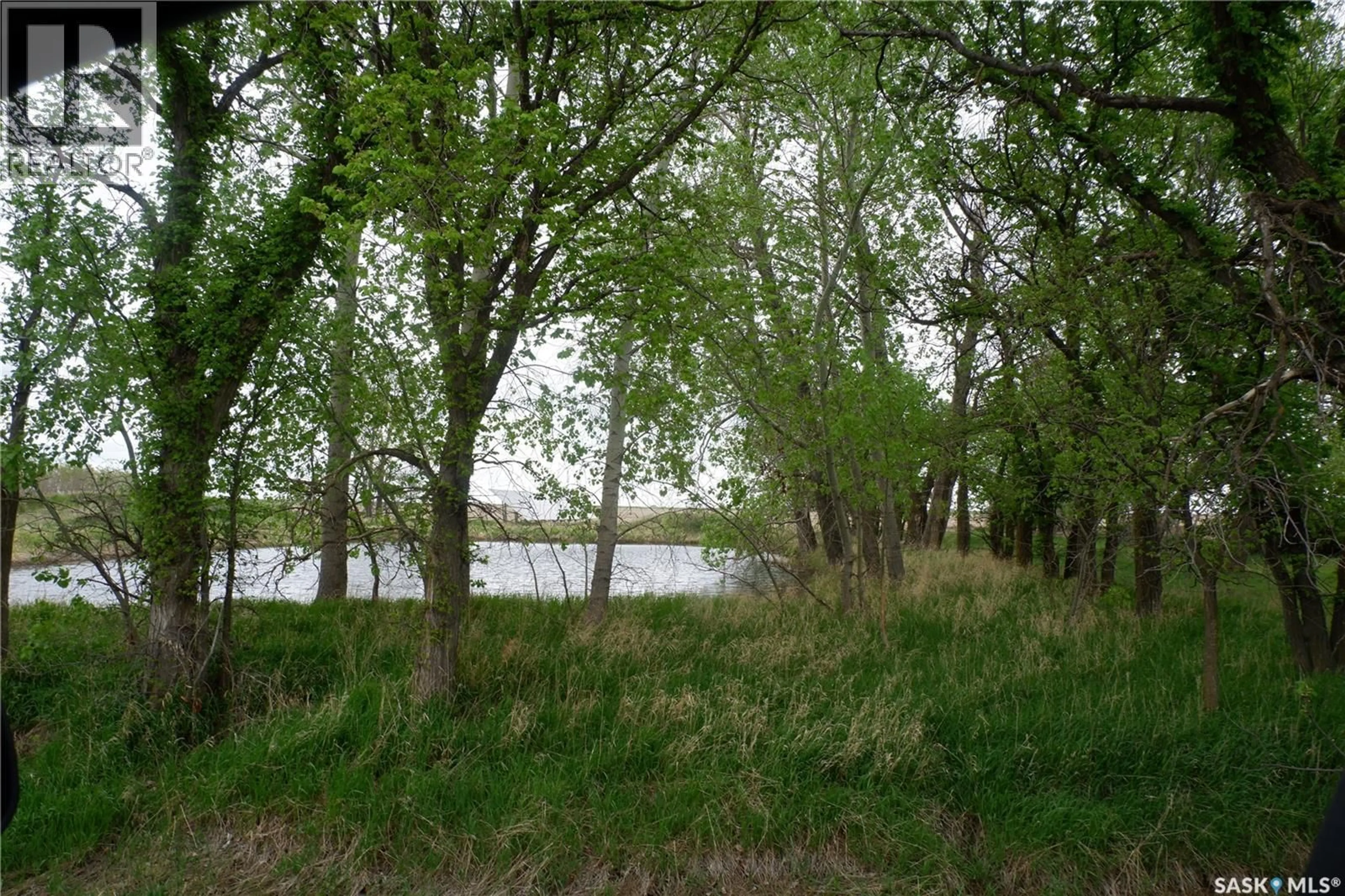 Blurry image for CARROBOURG ACREAGE, Gravelbourg Rm No. 104 Saskatchewan S0H1X0